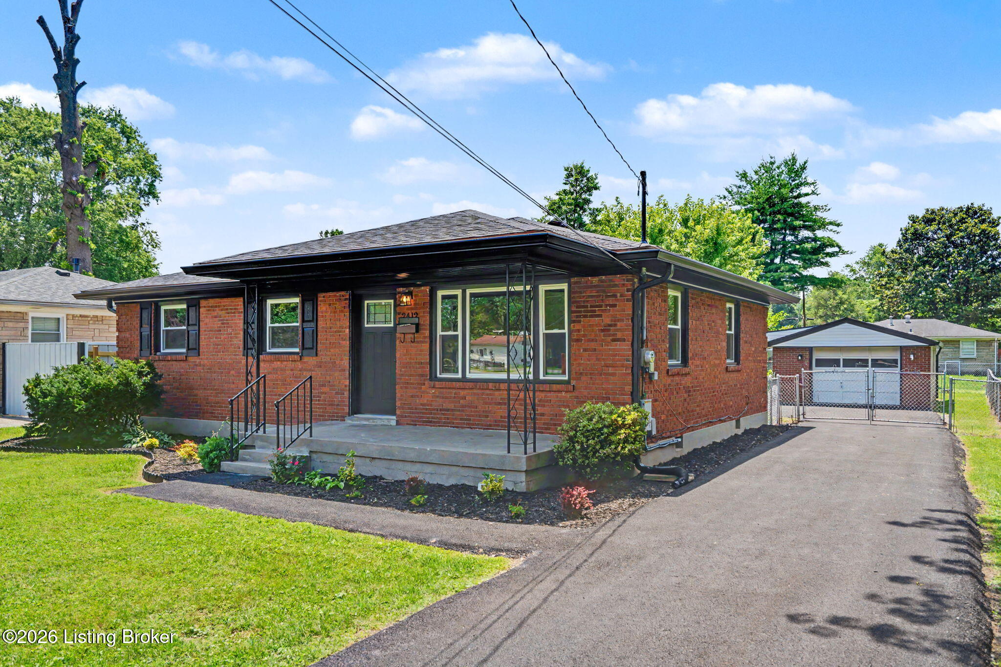 2412 Waco Ct