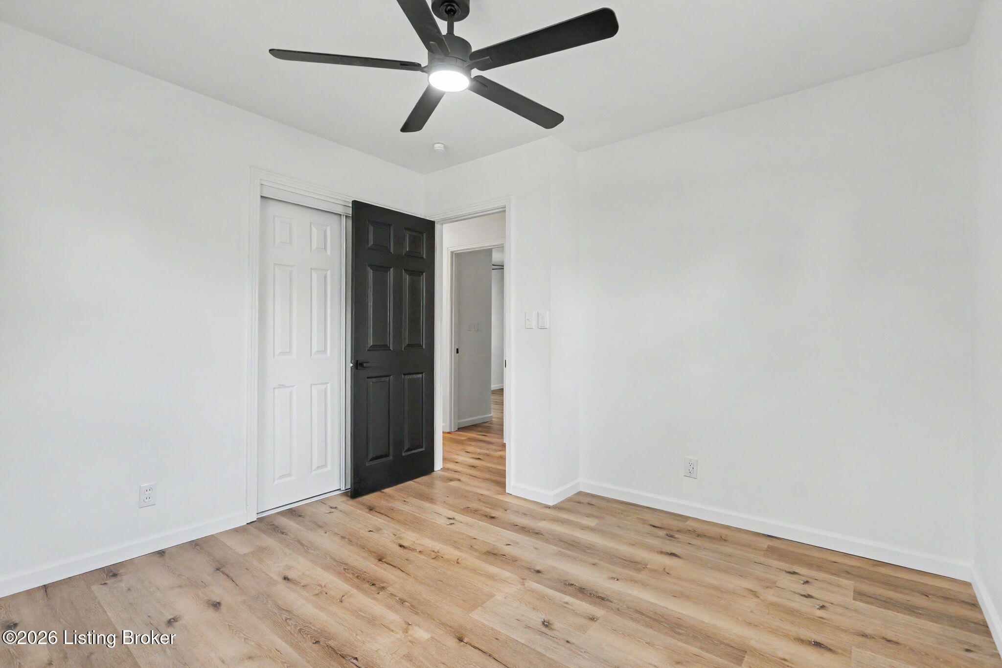 2412 Waco Ct