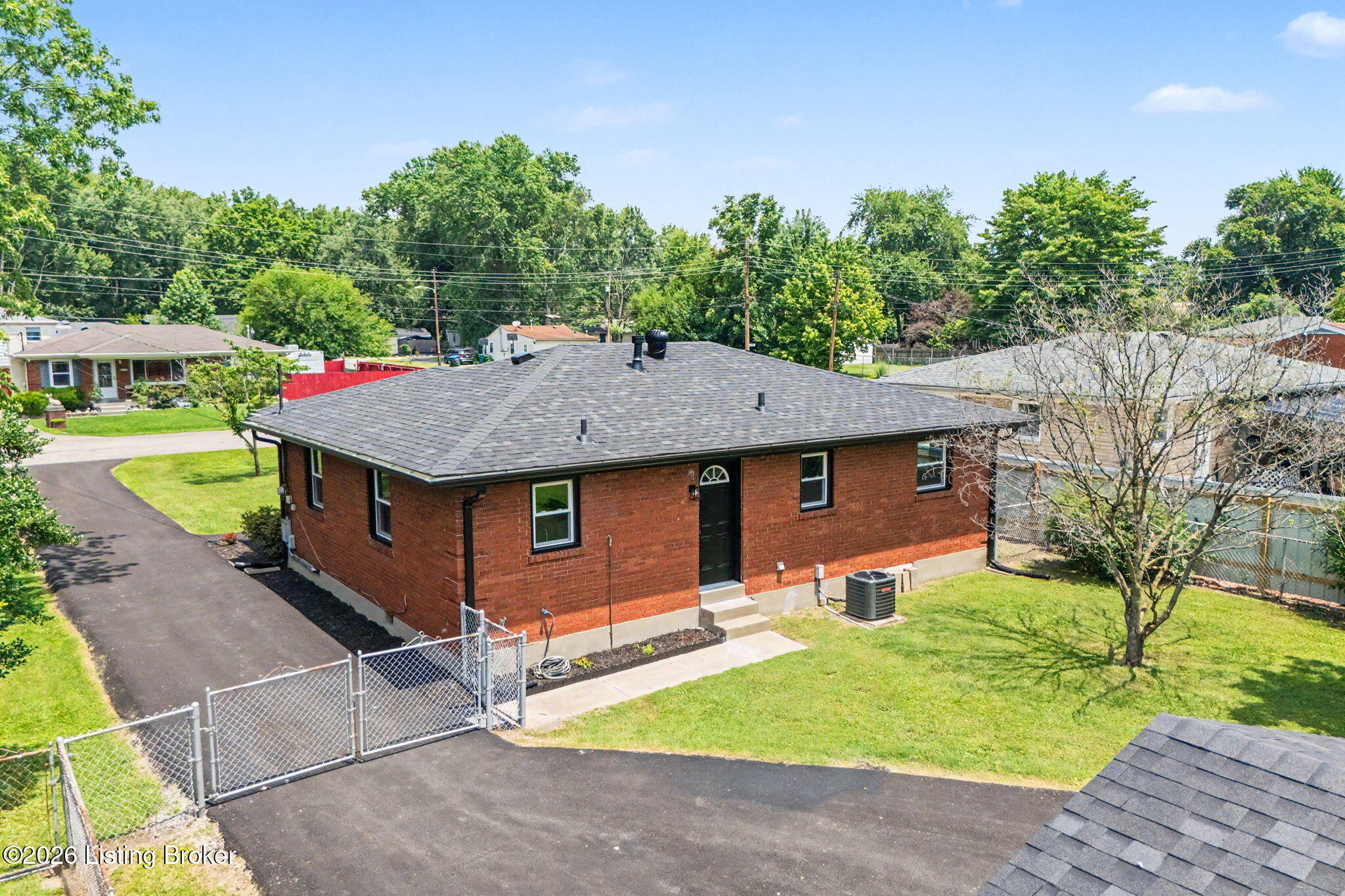 2412 Waco Ct