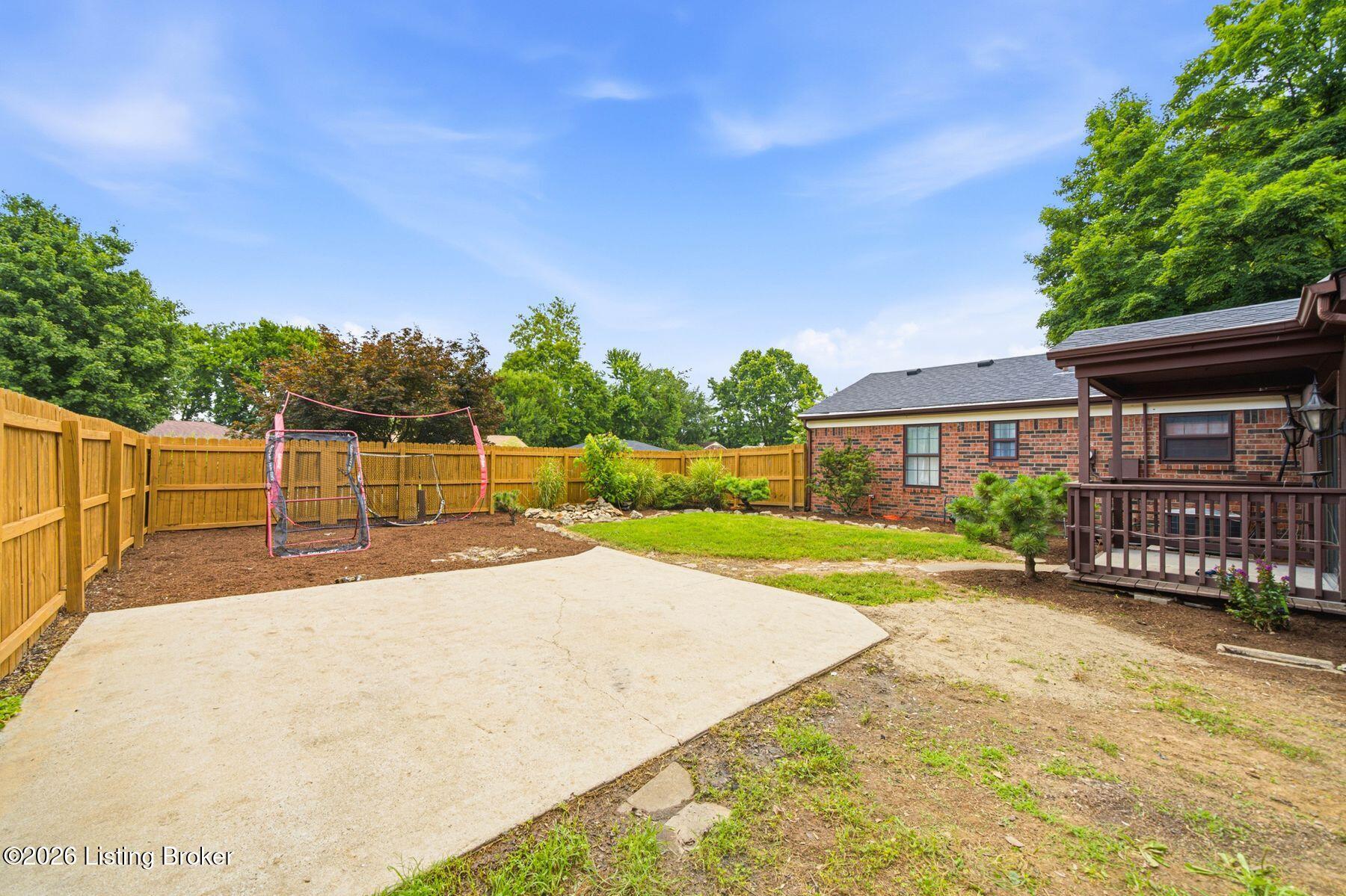 6017 Crossbeak Ct