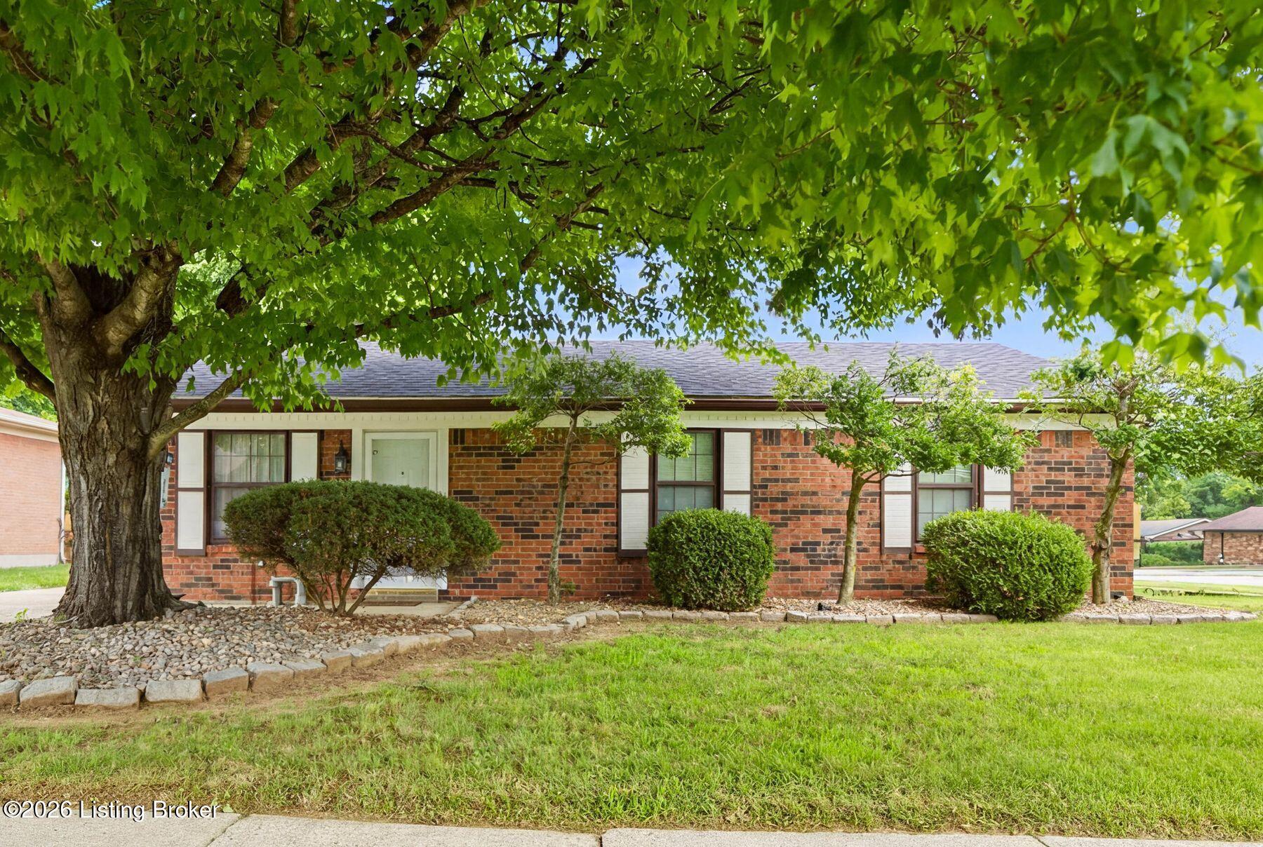 6017 Crossbeak Ct
