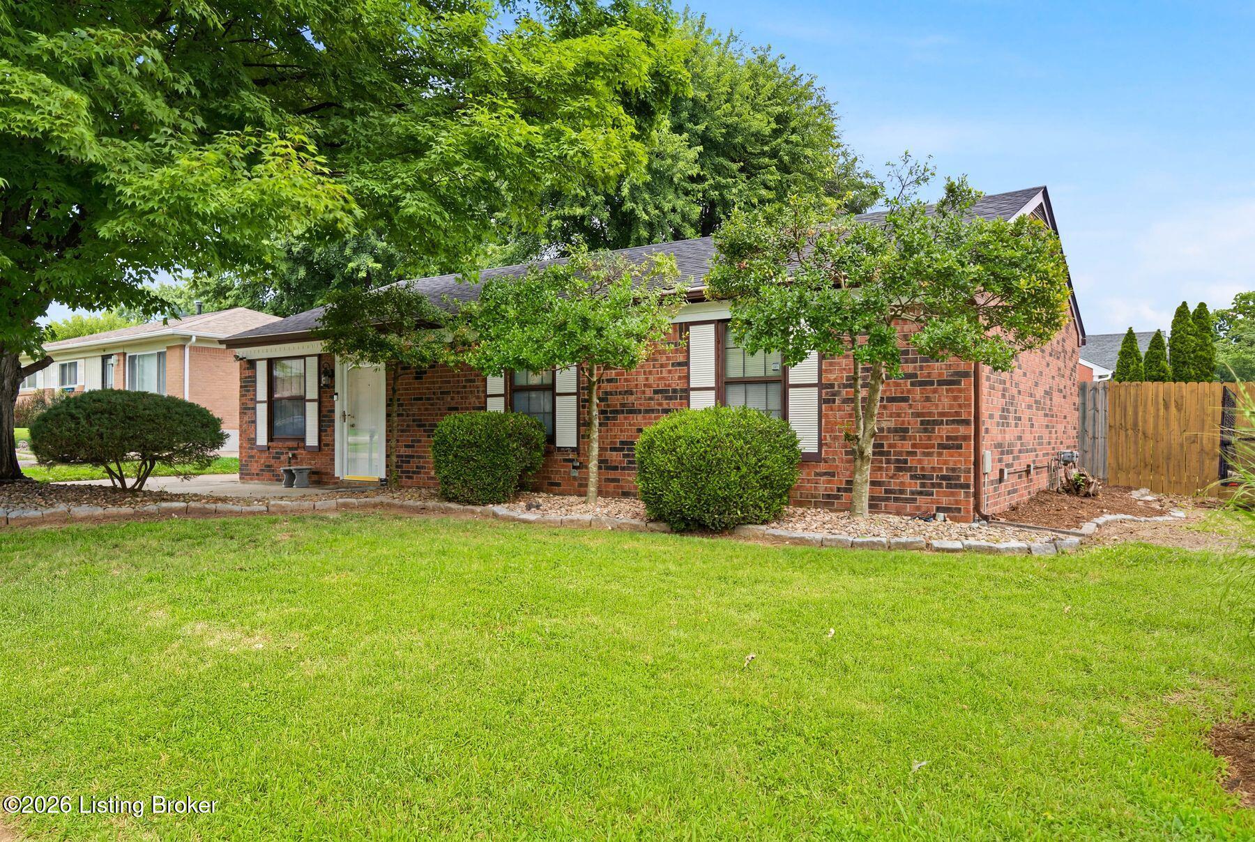 6017 Crossbeak Ct