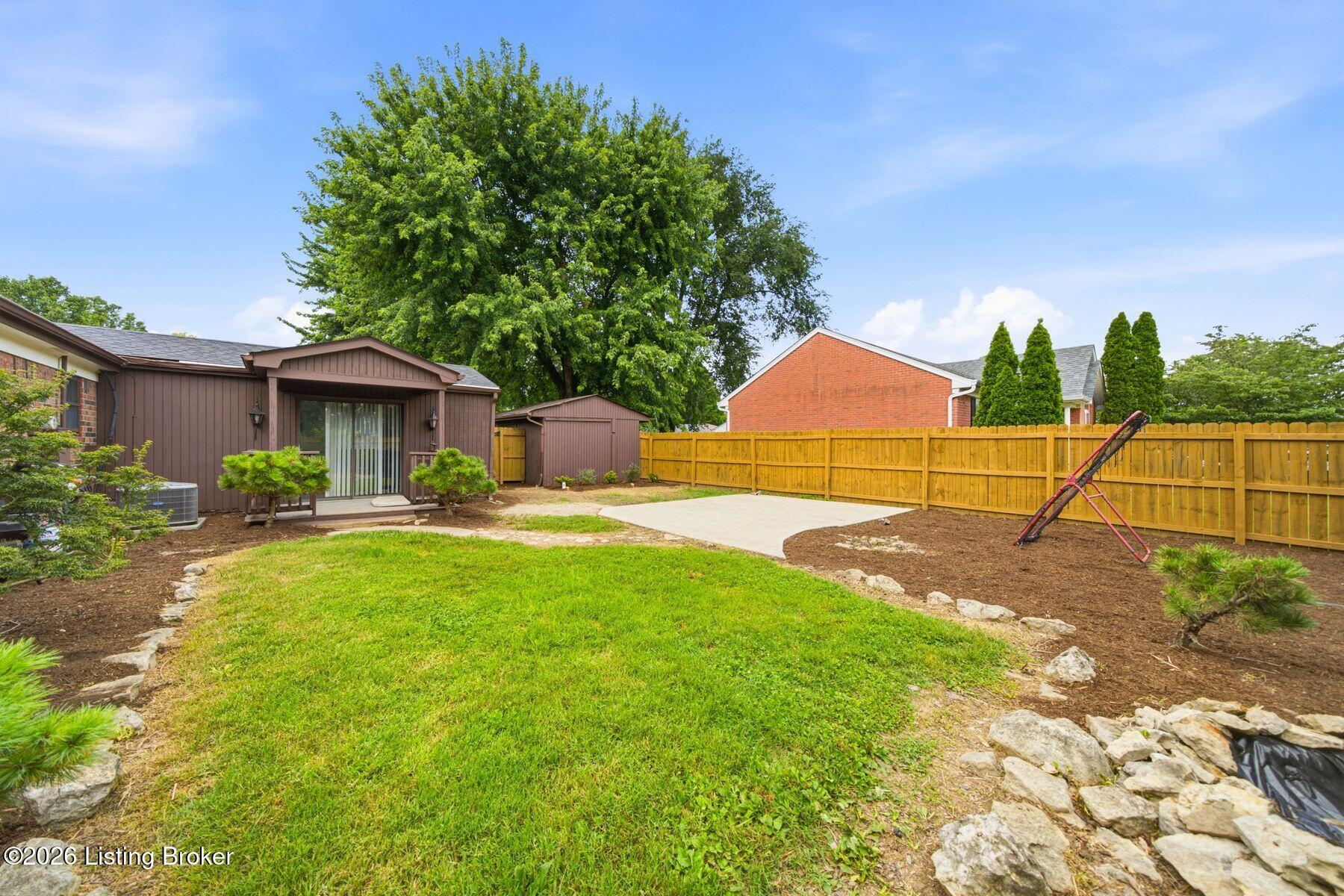 6017 Crossbeak Ct