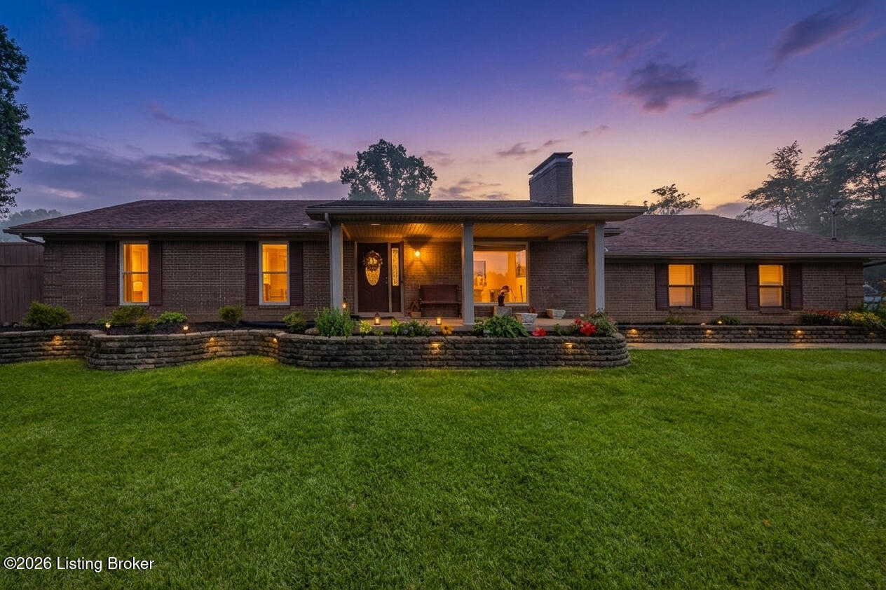 128 Erikas Ct