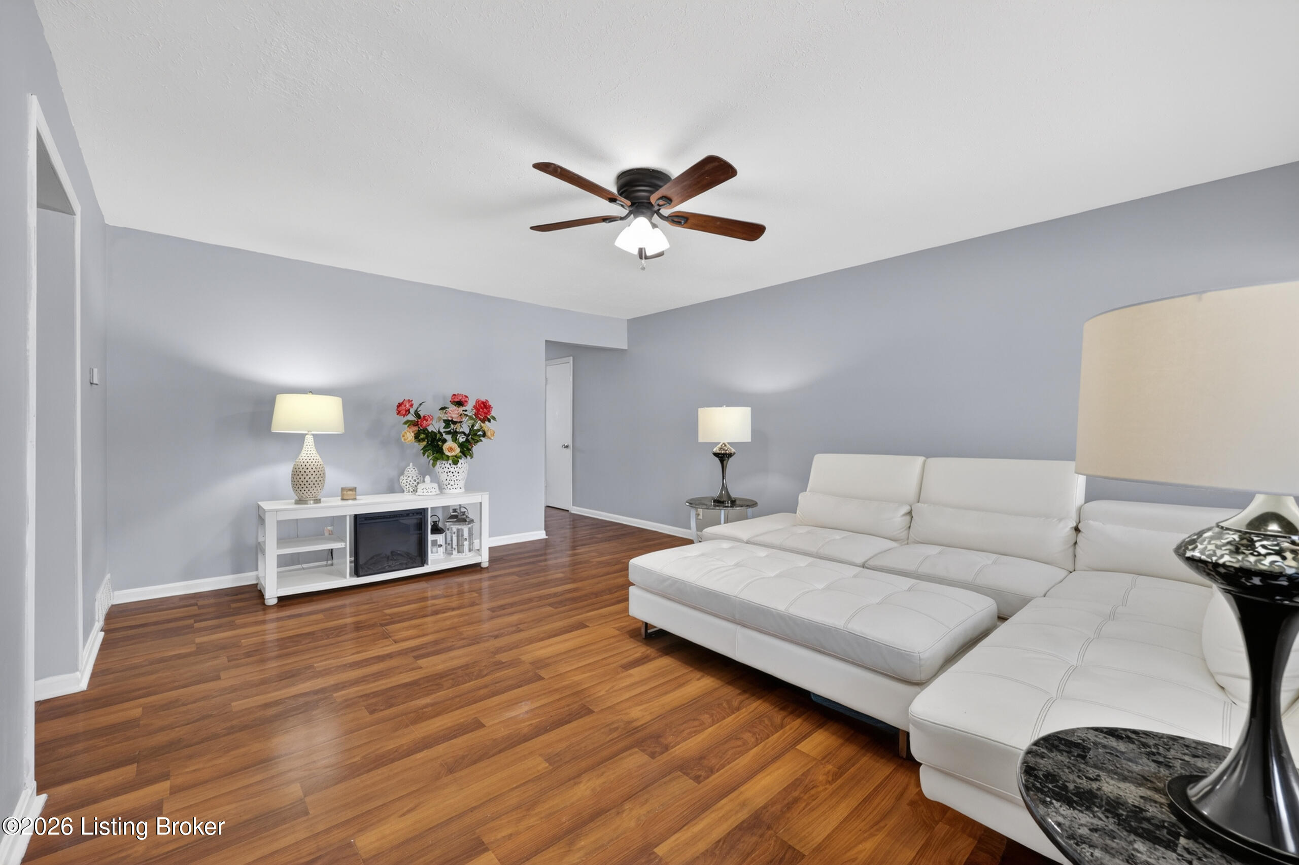 6003 Jeanine Dr
