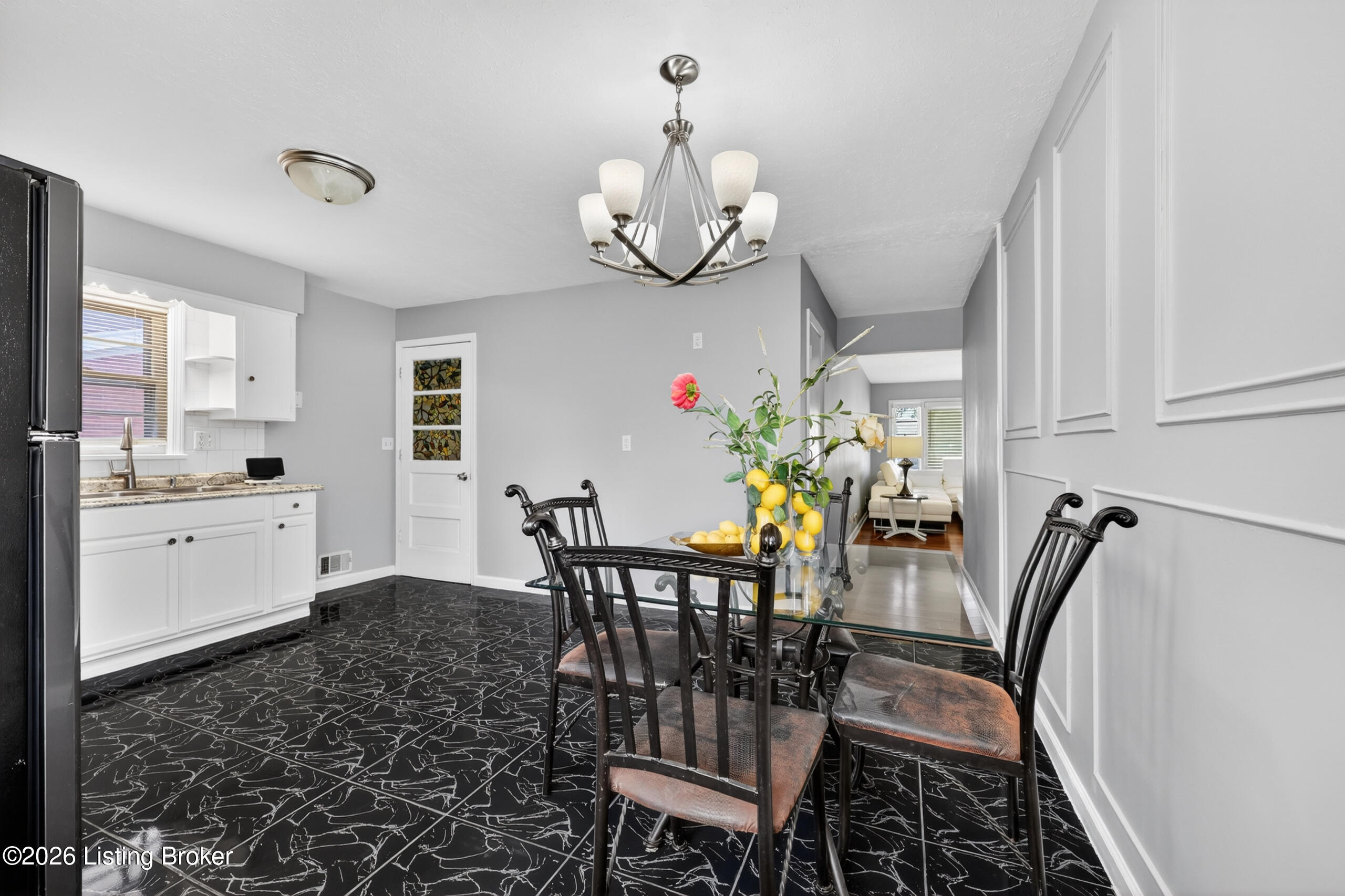 6003 Jeanine Dr
