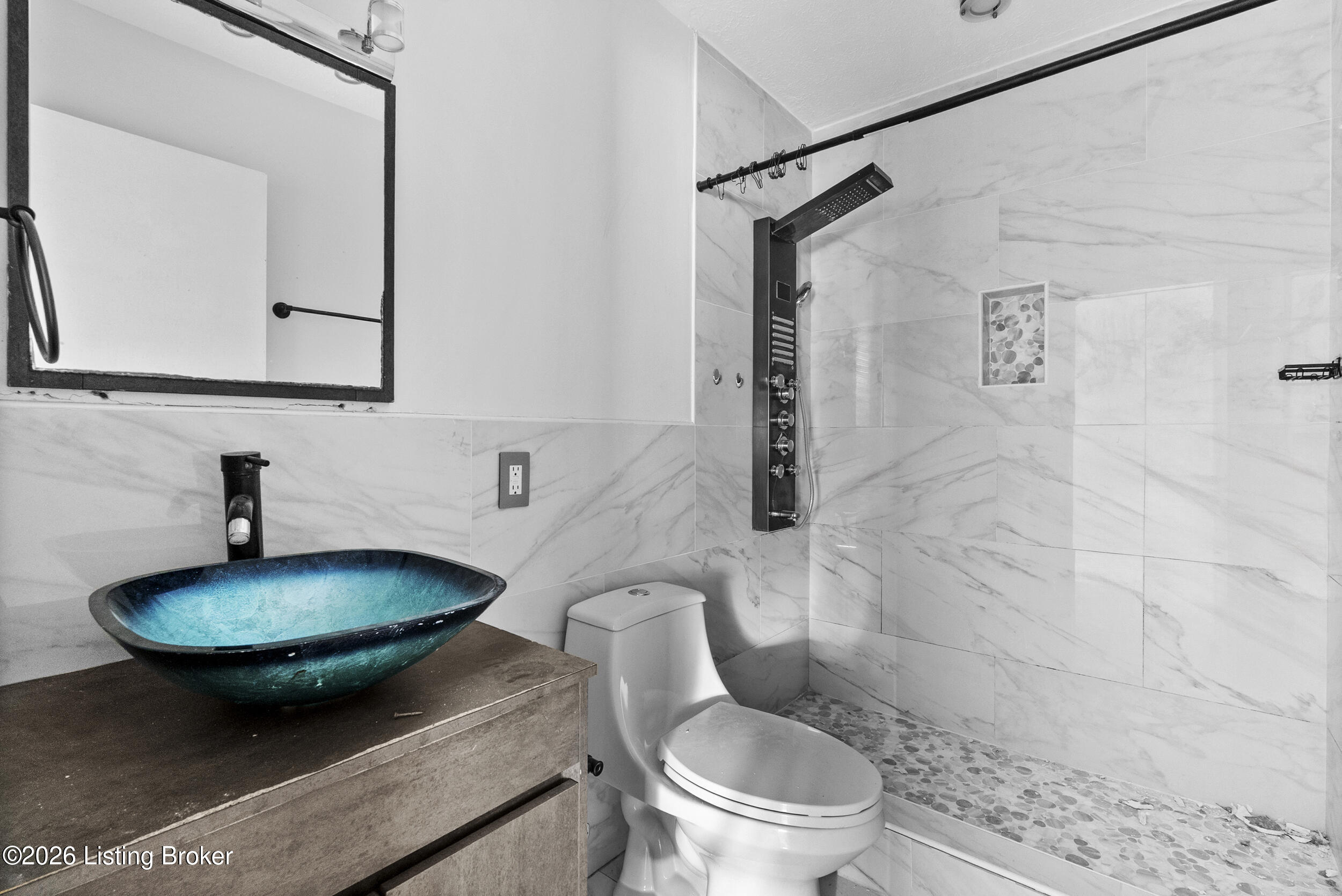 5611 Ailanthus Trail