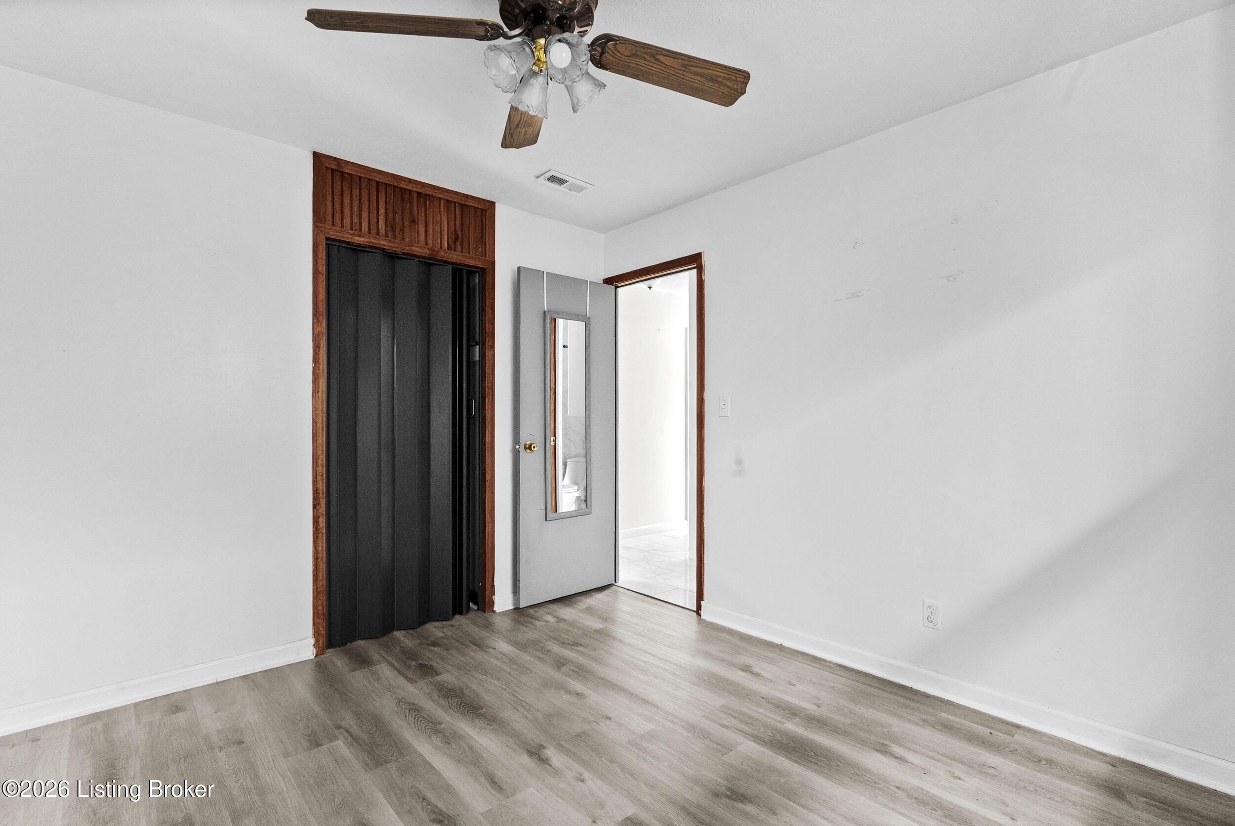 5611 Ailanthus Trail