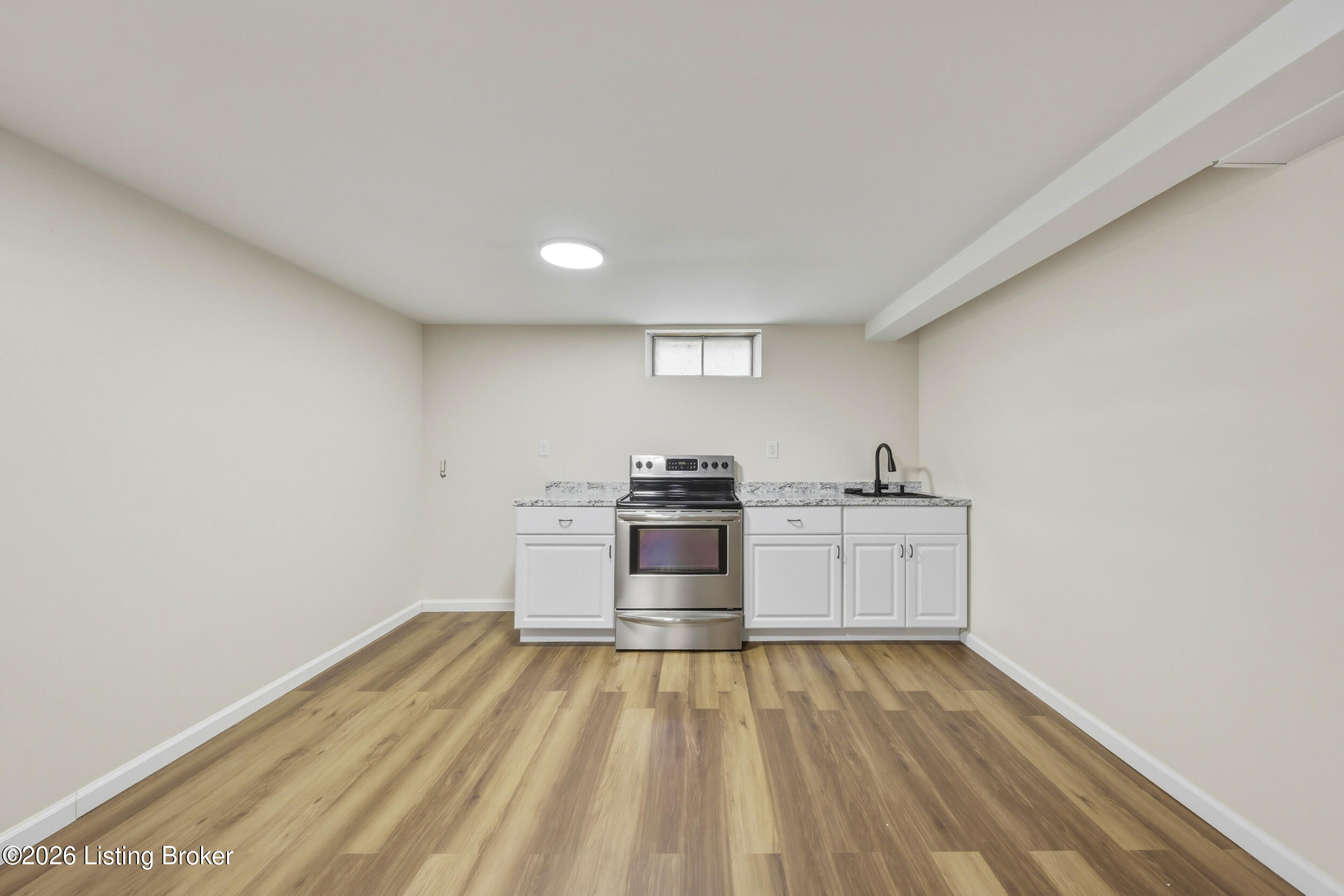 4105 Burrell Dr