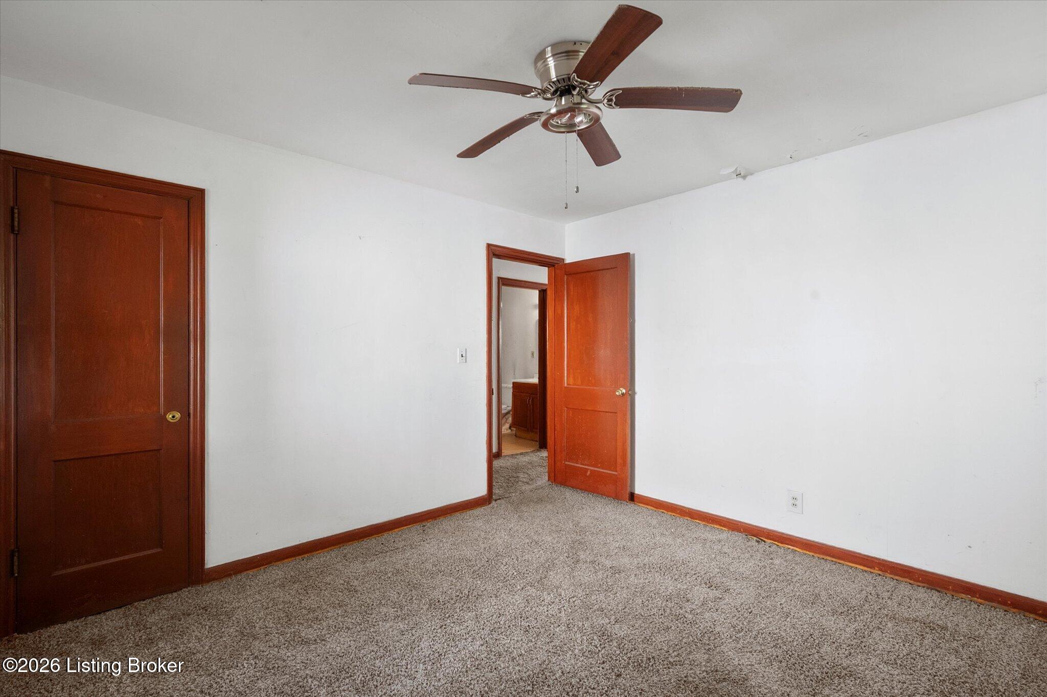 1721 Glenview Pl