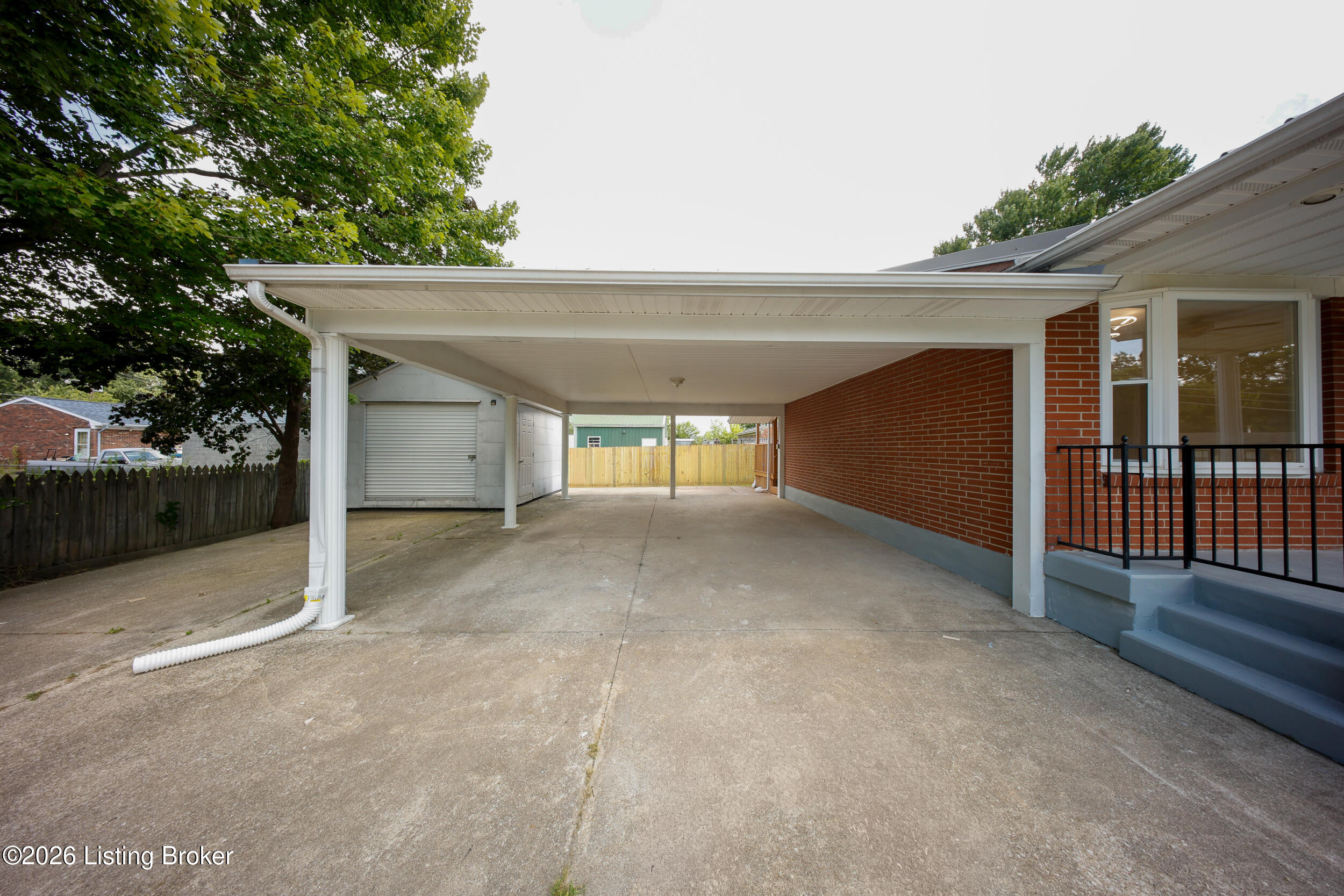 192 Strickland Way