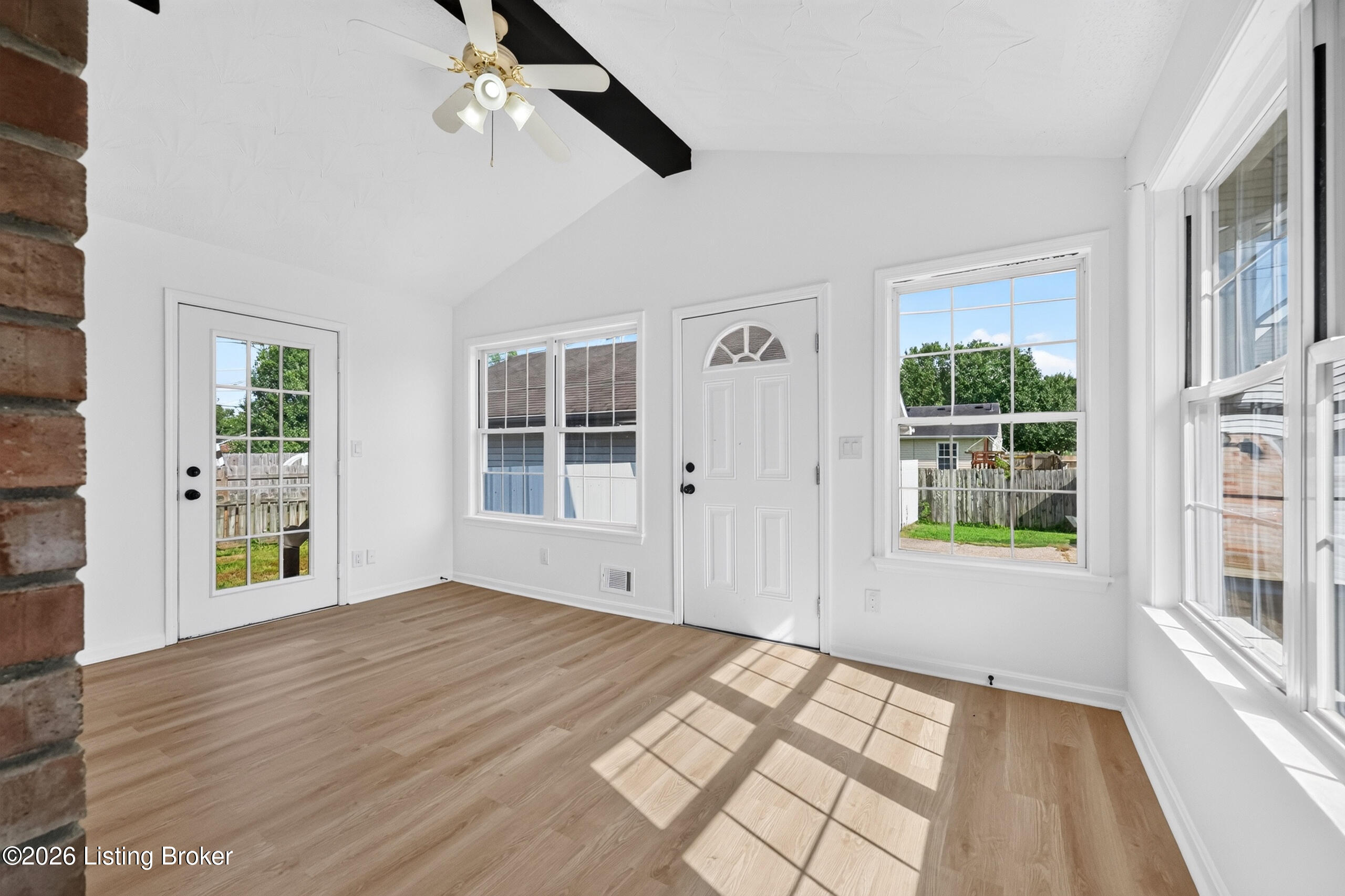 651 Beech Grove Rd