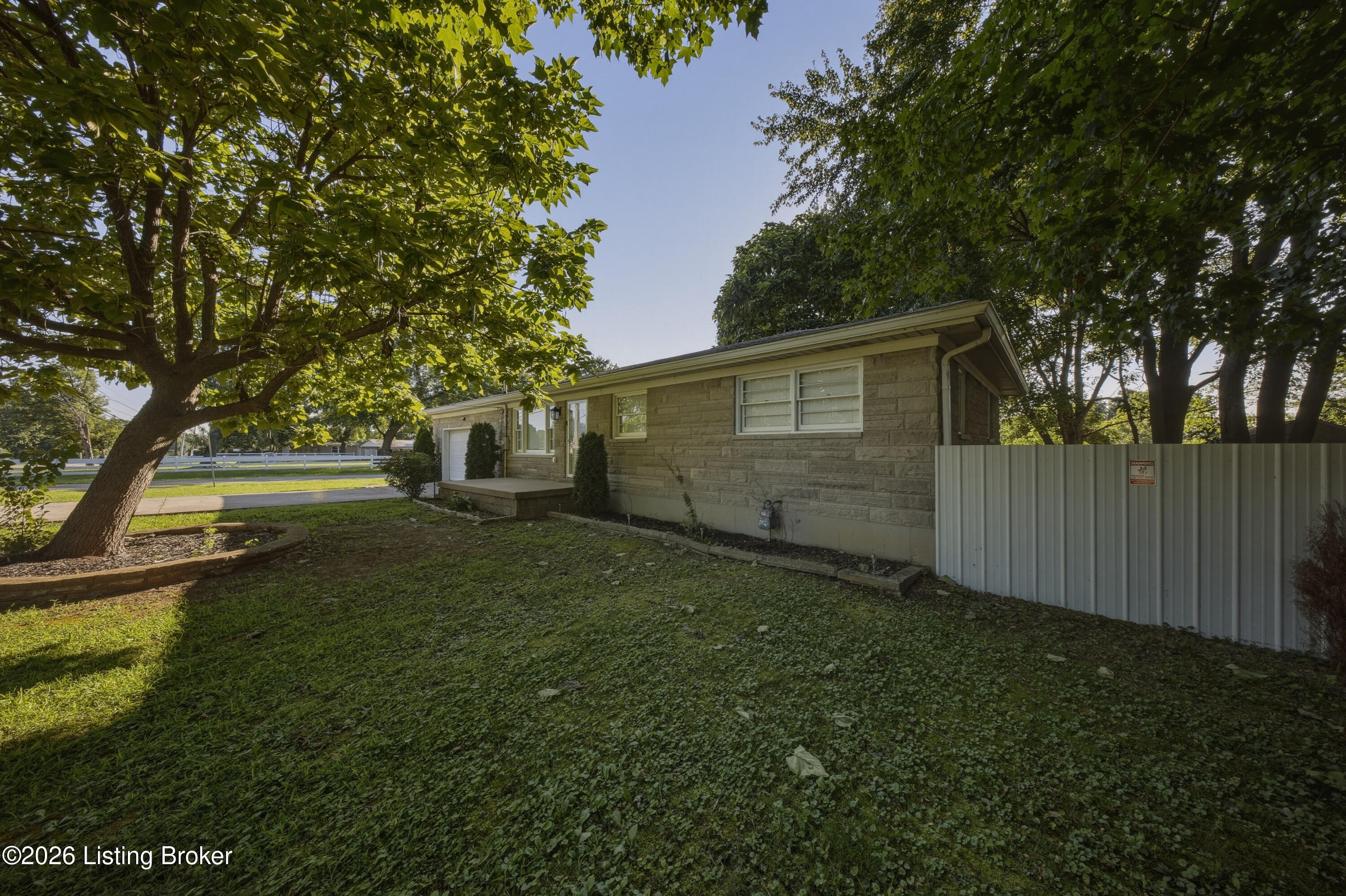 10501 Blue Lick Rd