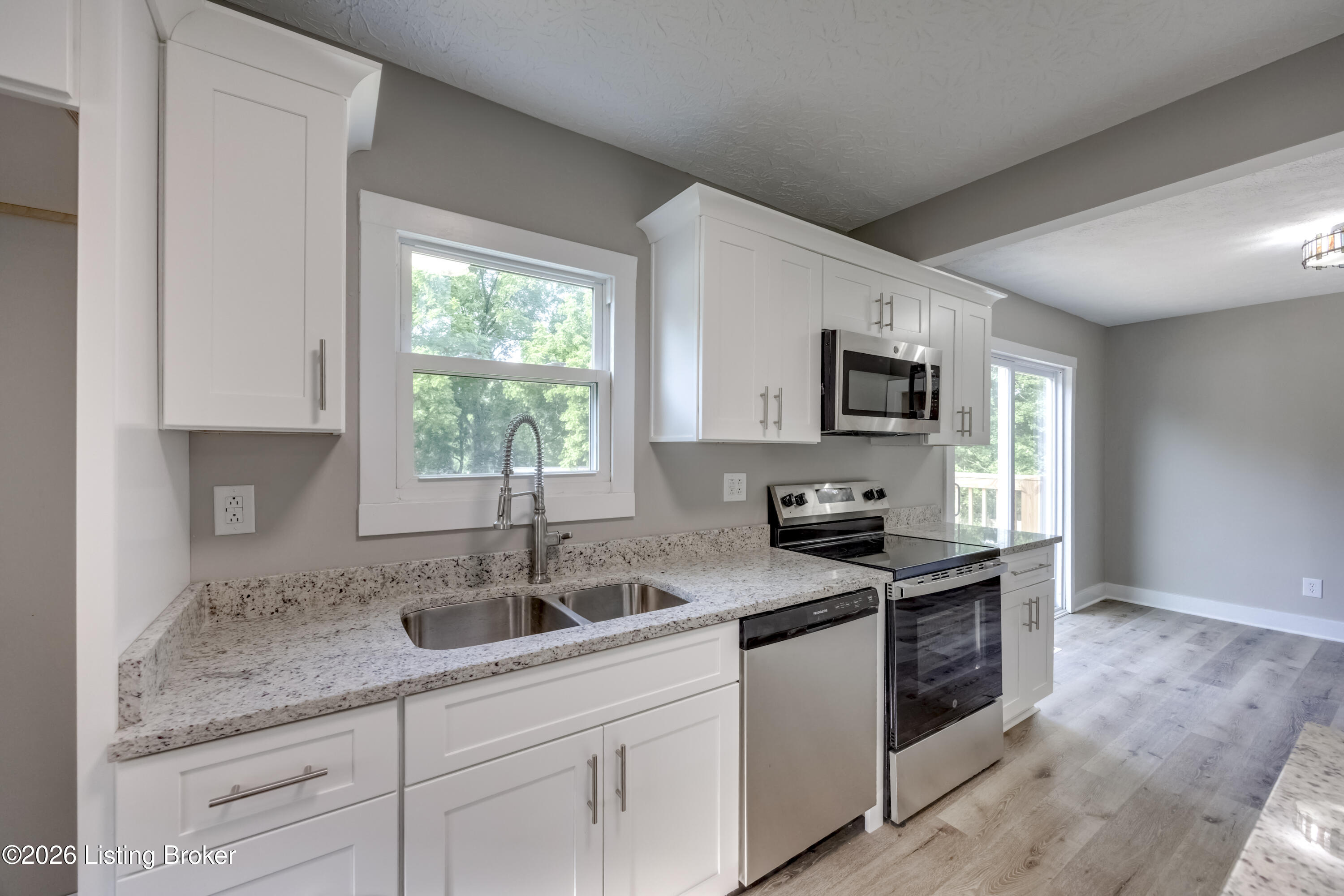 1010 Palatka Rd