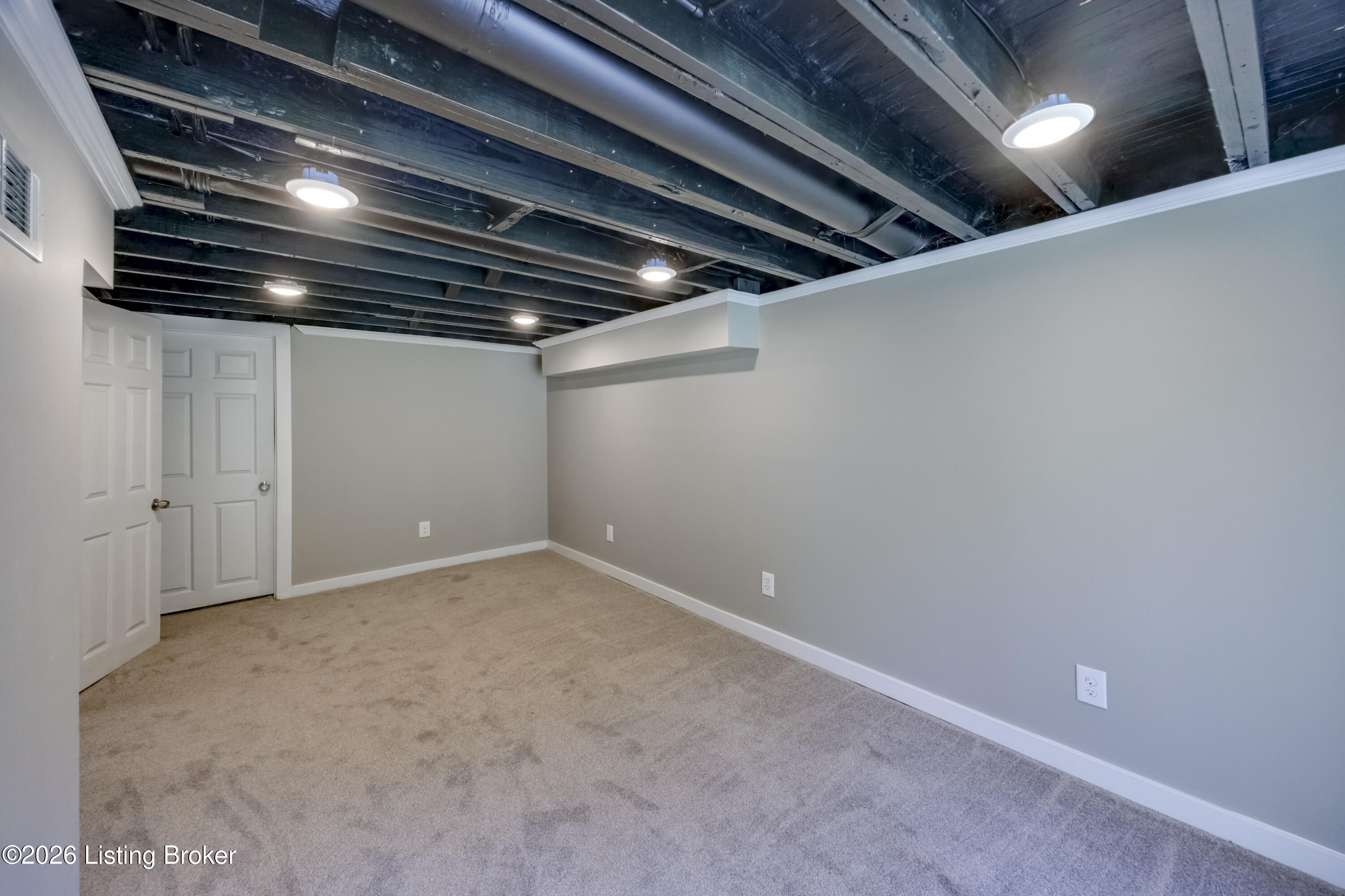 1010 Palatka Rd
