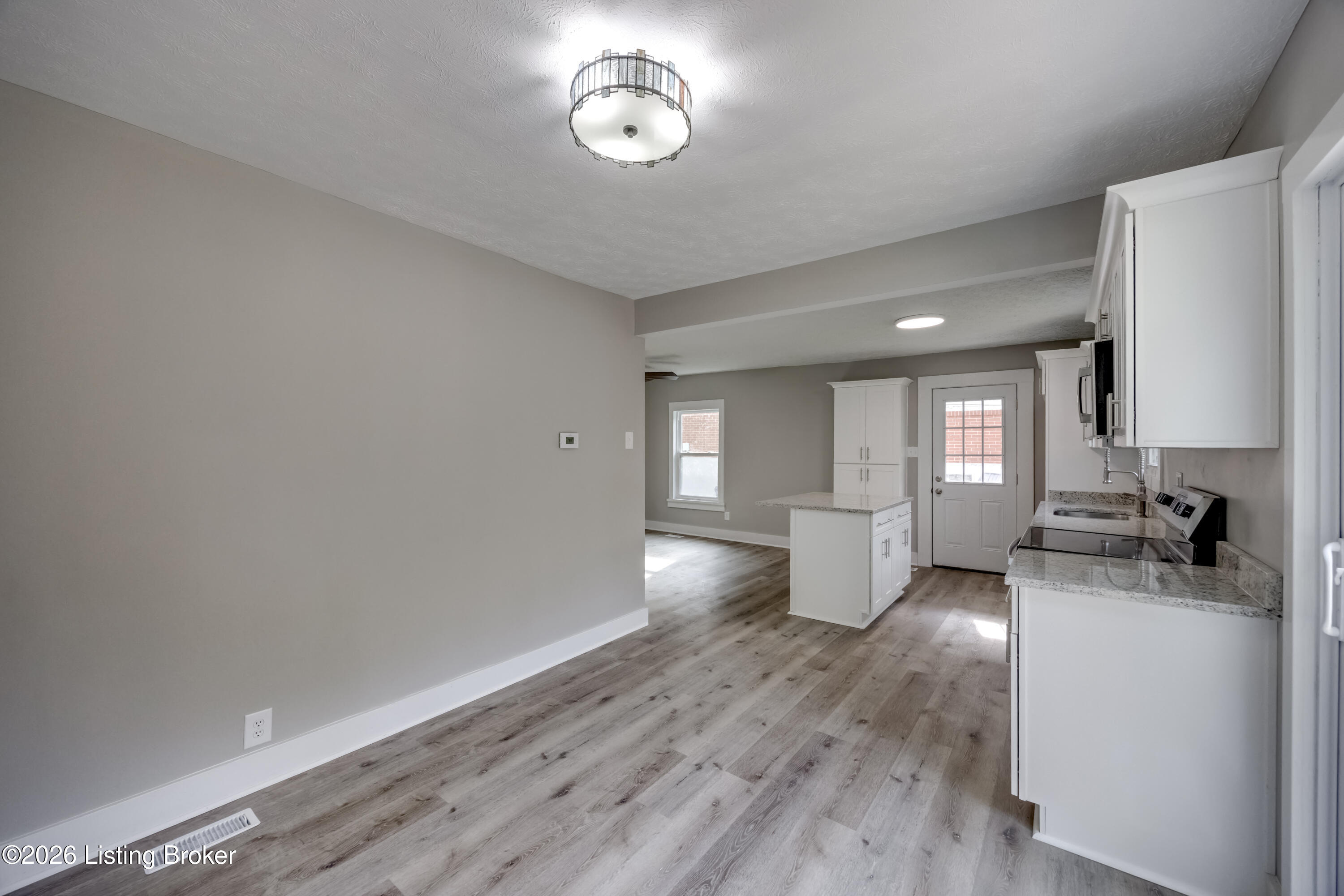 1010 Palatka Rd