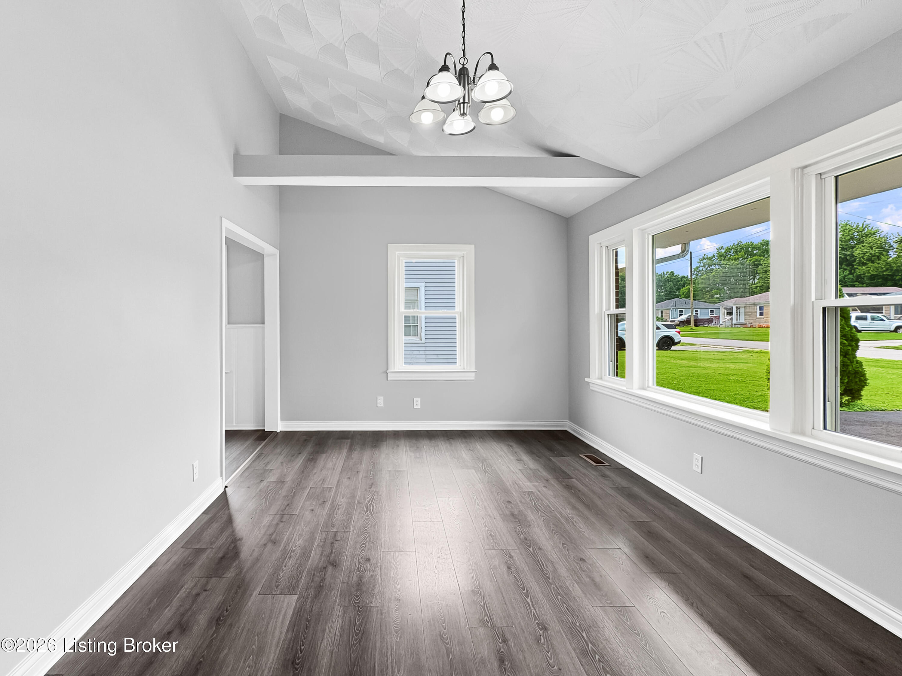 10407 Villa Dr