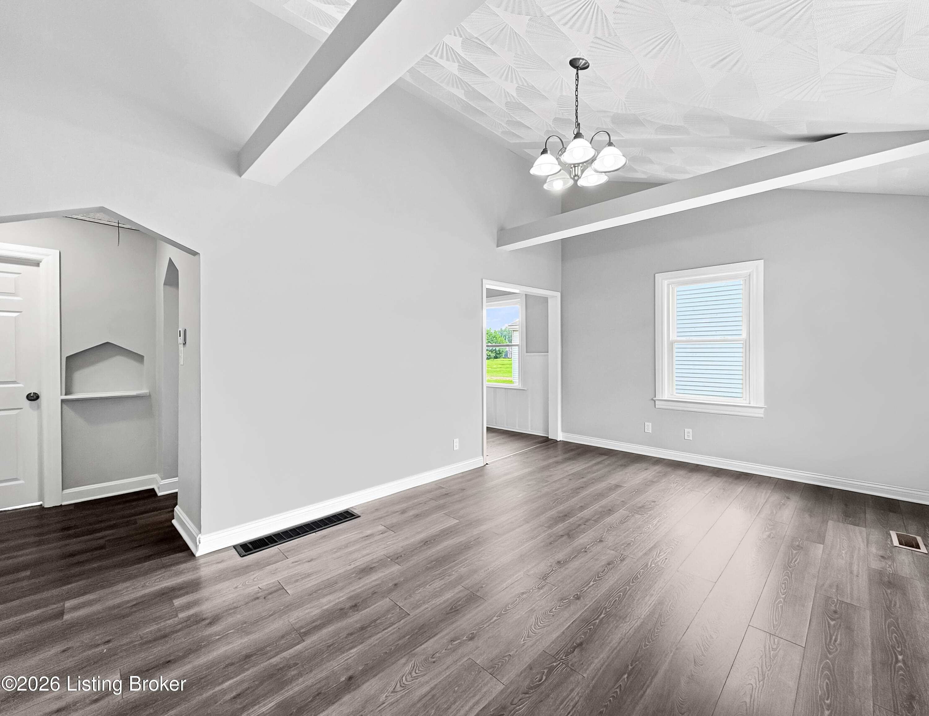 10407 Villa Dr