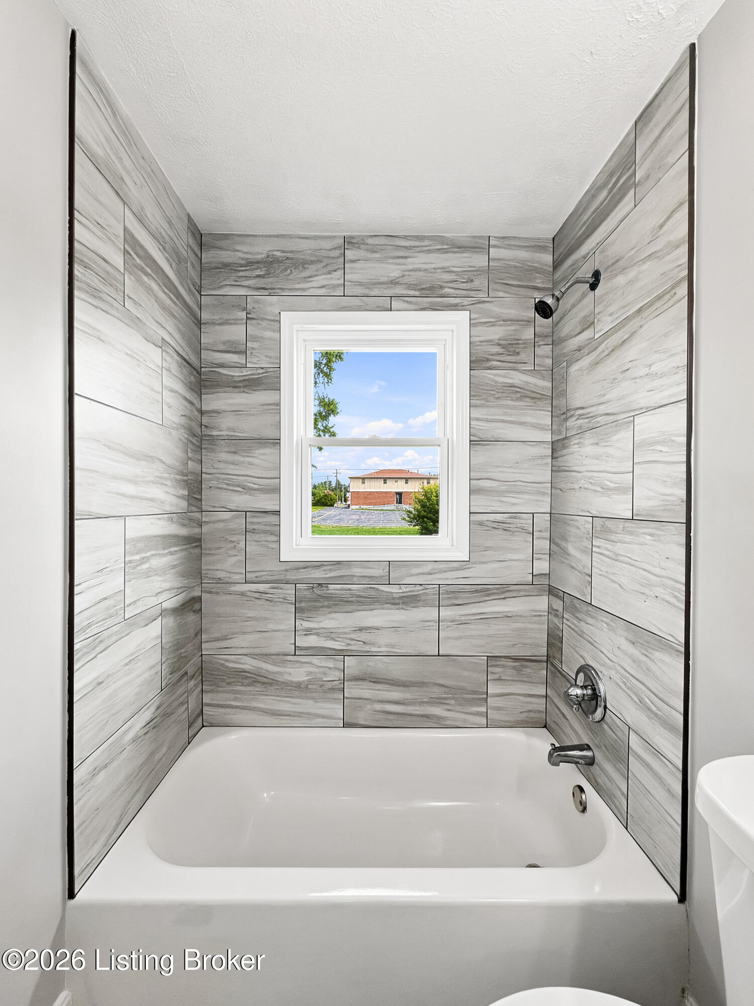 10407 Villa Dr