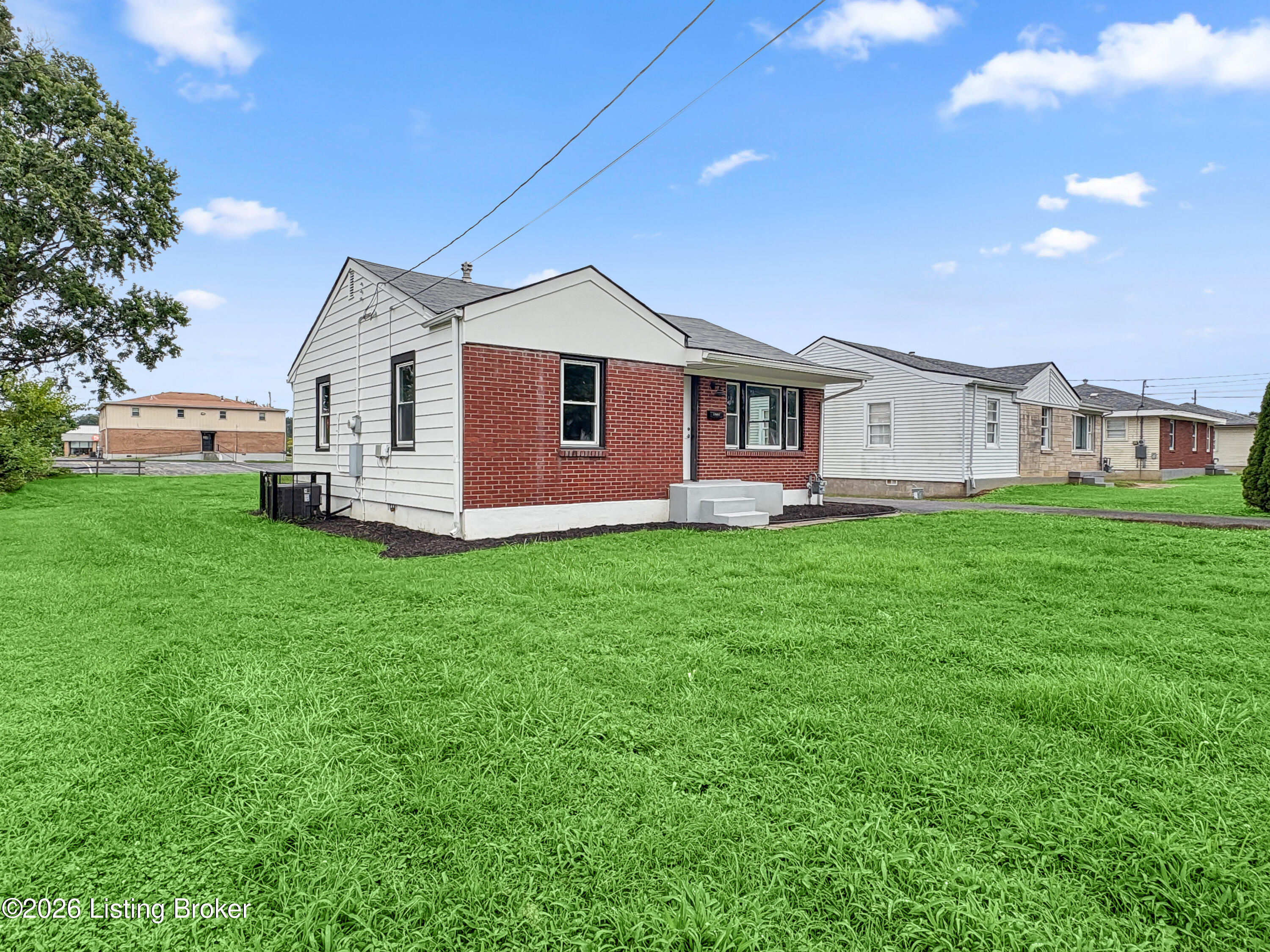 10407 Villa Dr
