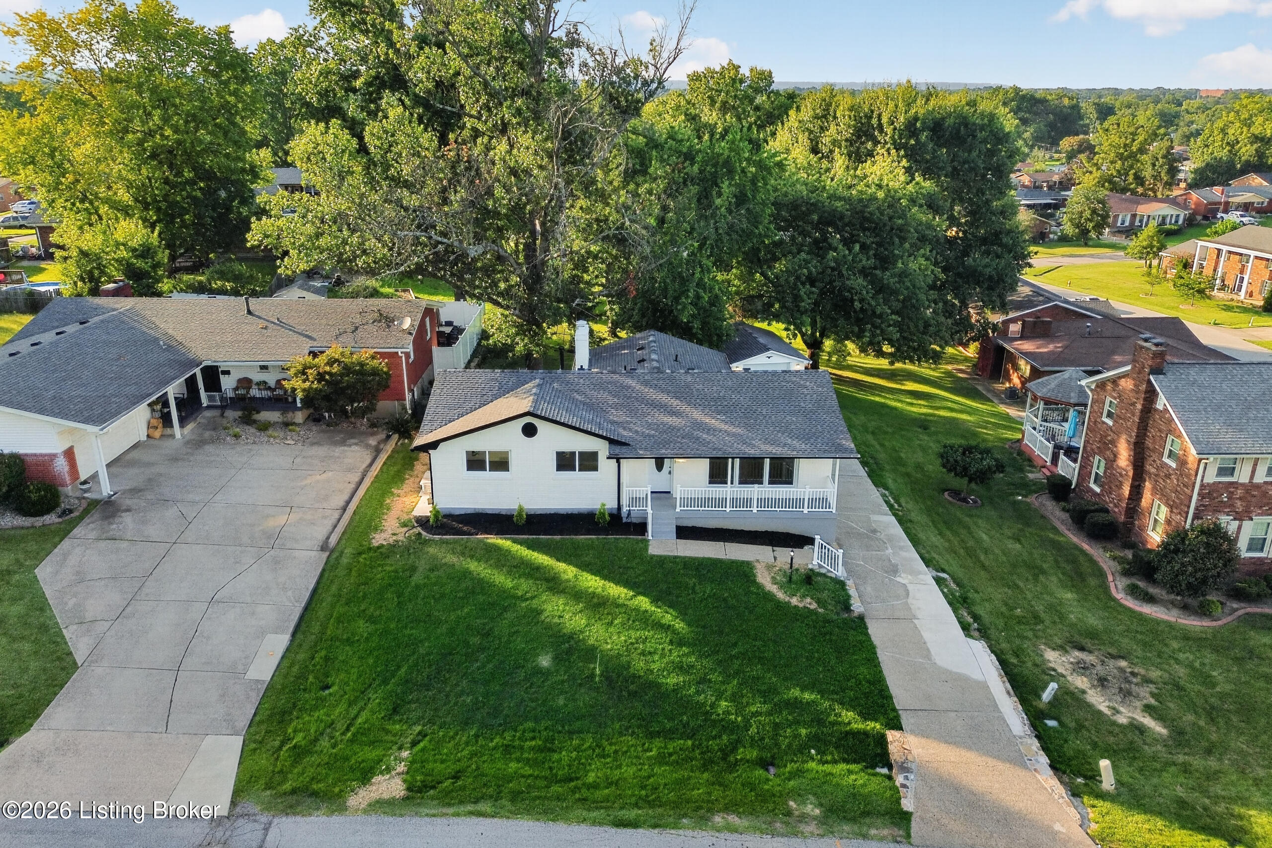 1423 Hobart Dr