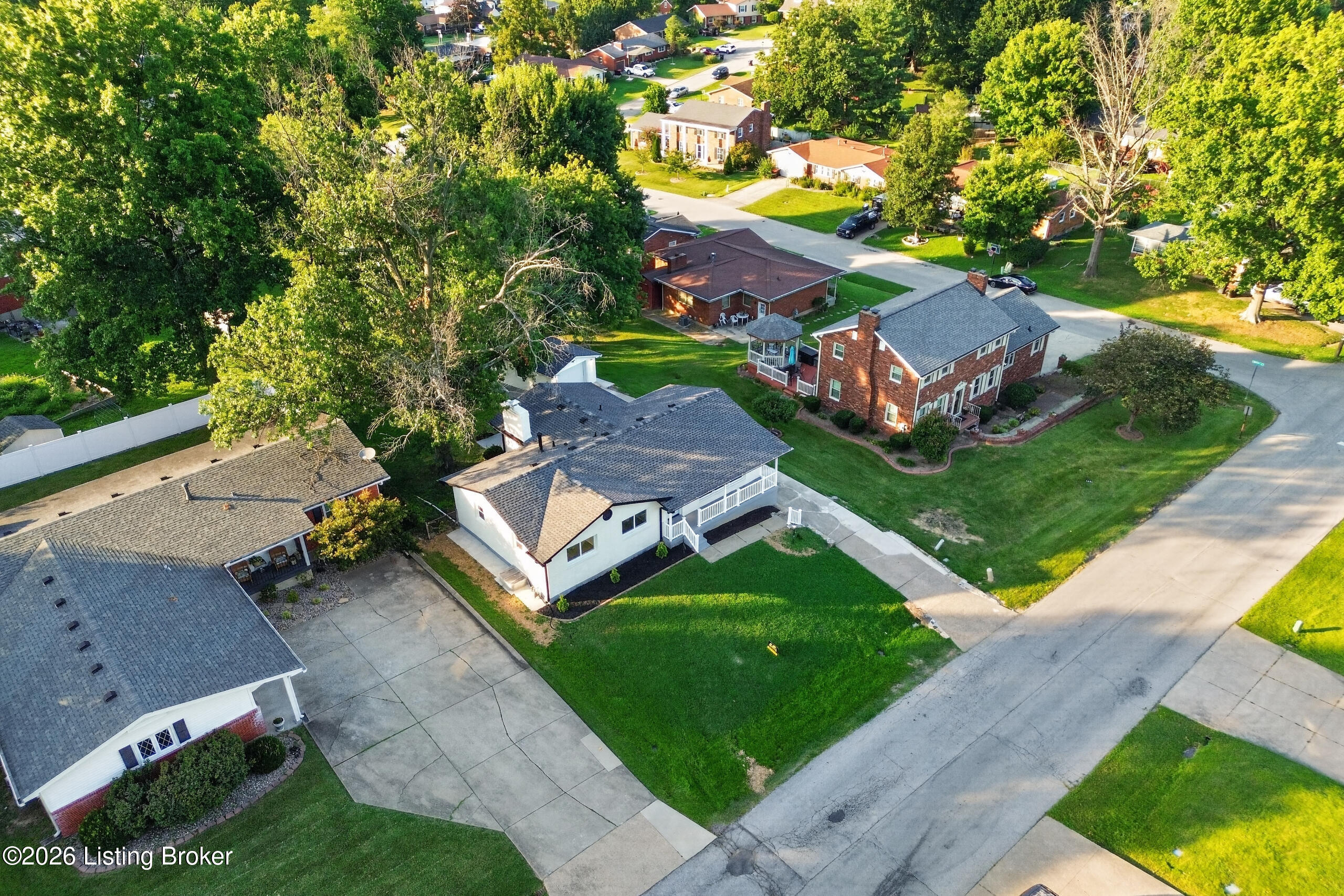 1423 Hobart Dr