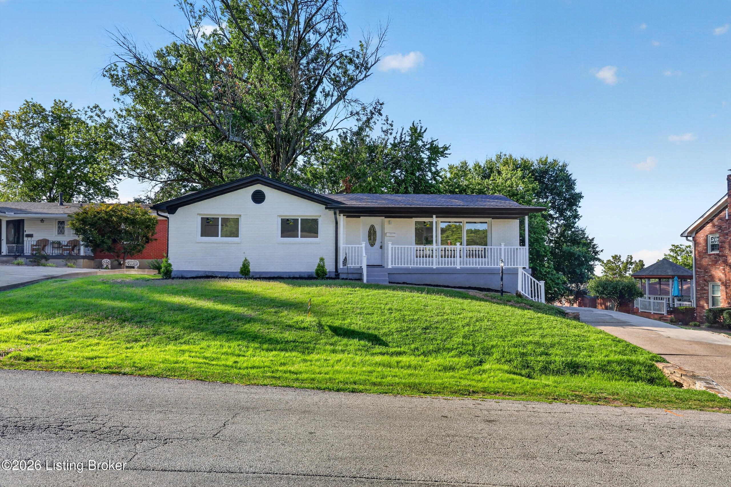 1423 Hobart Dr