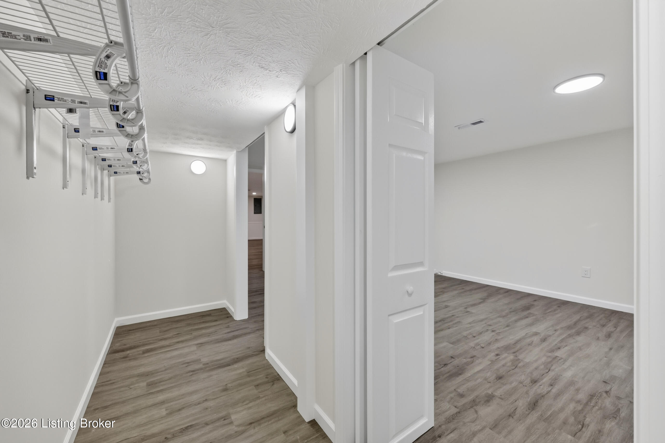 1423 Hobart Dr