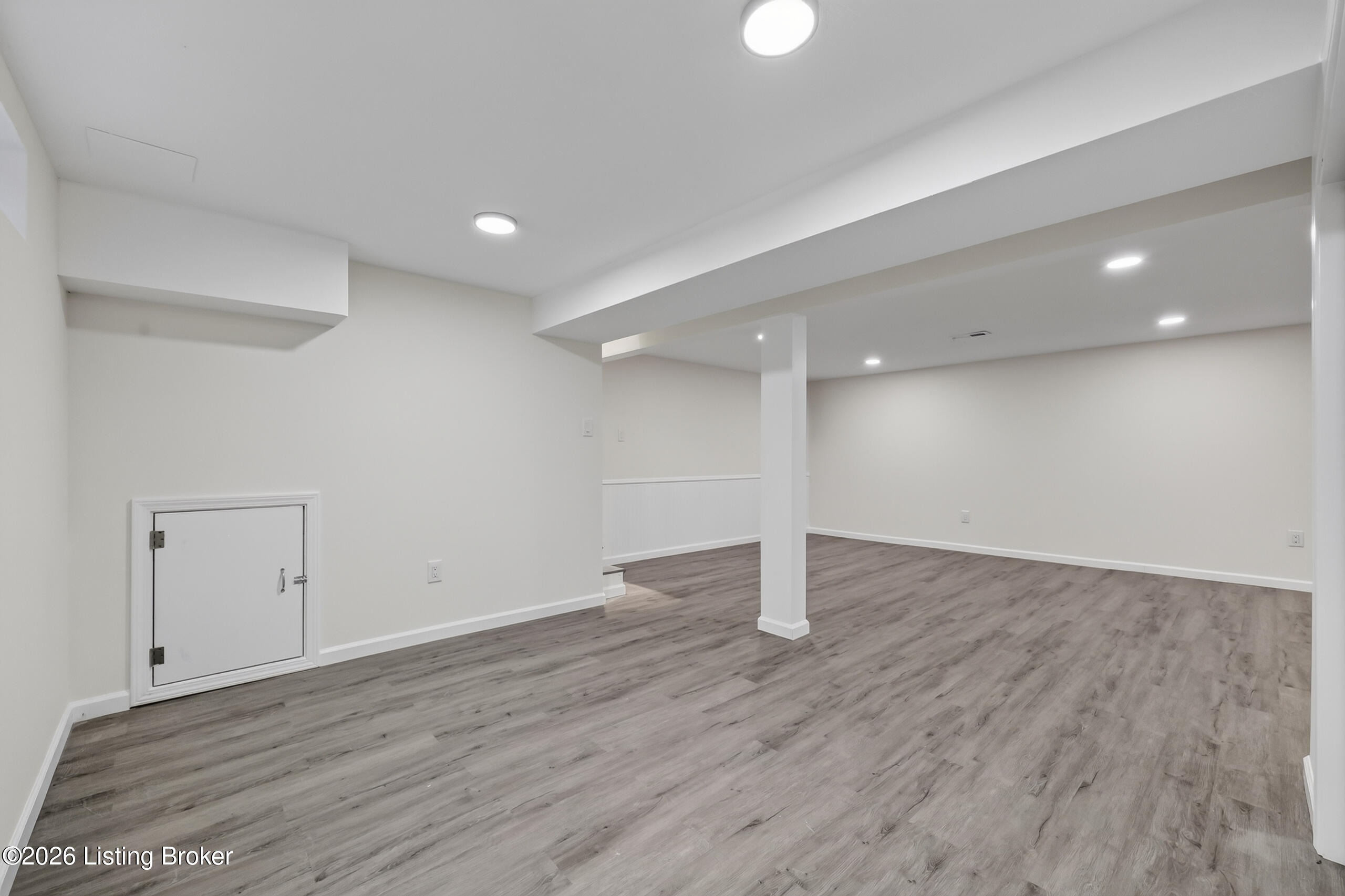 1423 Hobart Dr