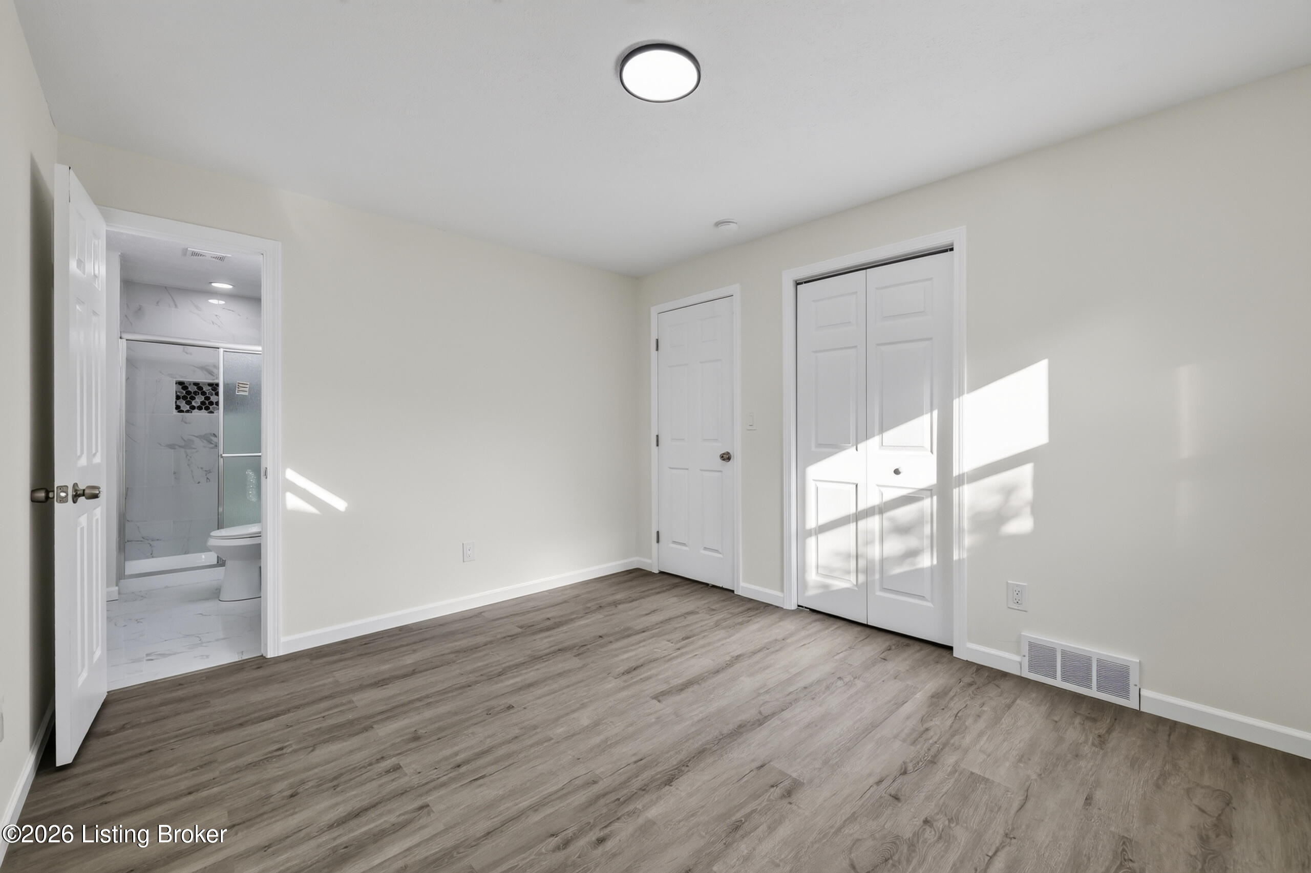 1423 Hobart Dr