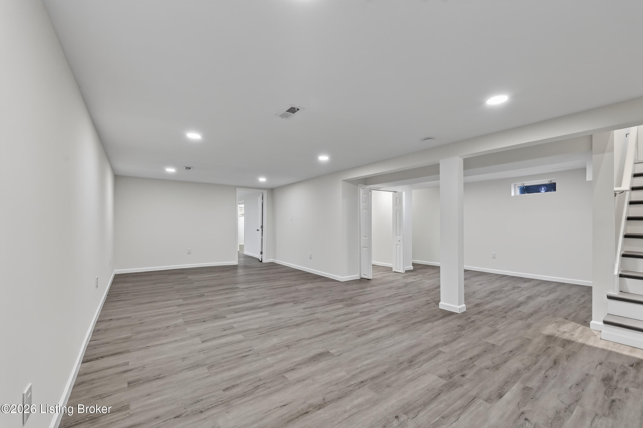 1423 Hobart Dr