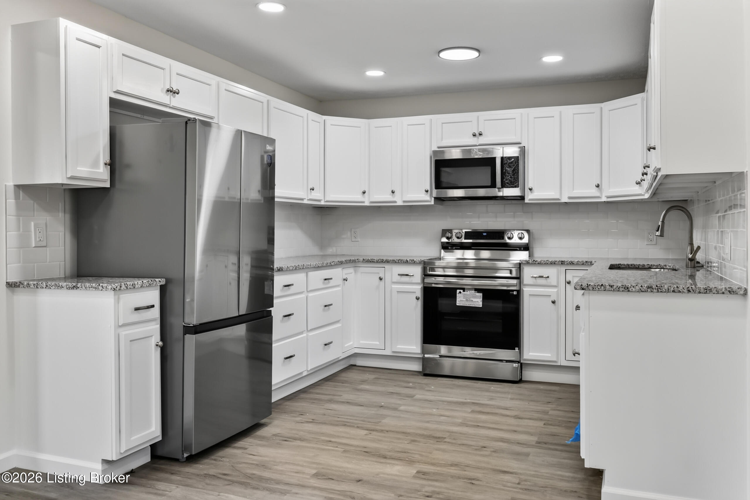 1423 Hobart Dr