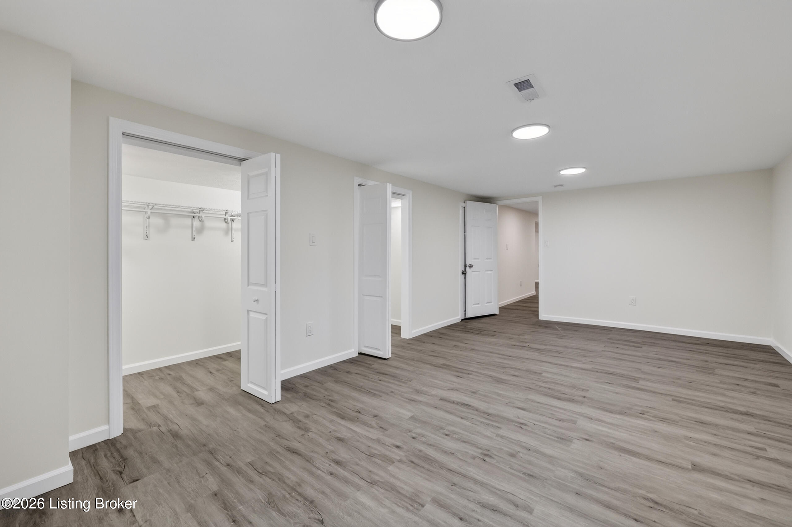 1423 Hobart Dr