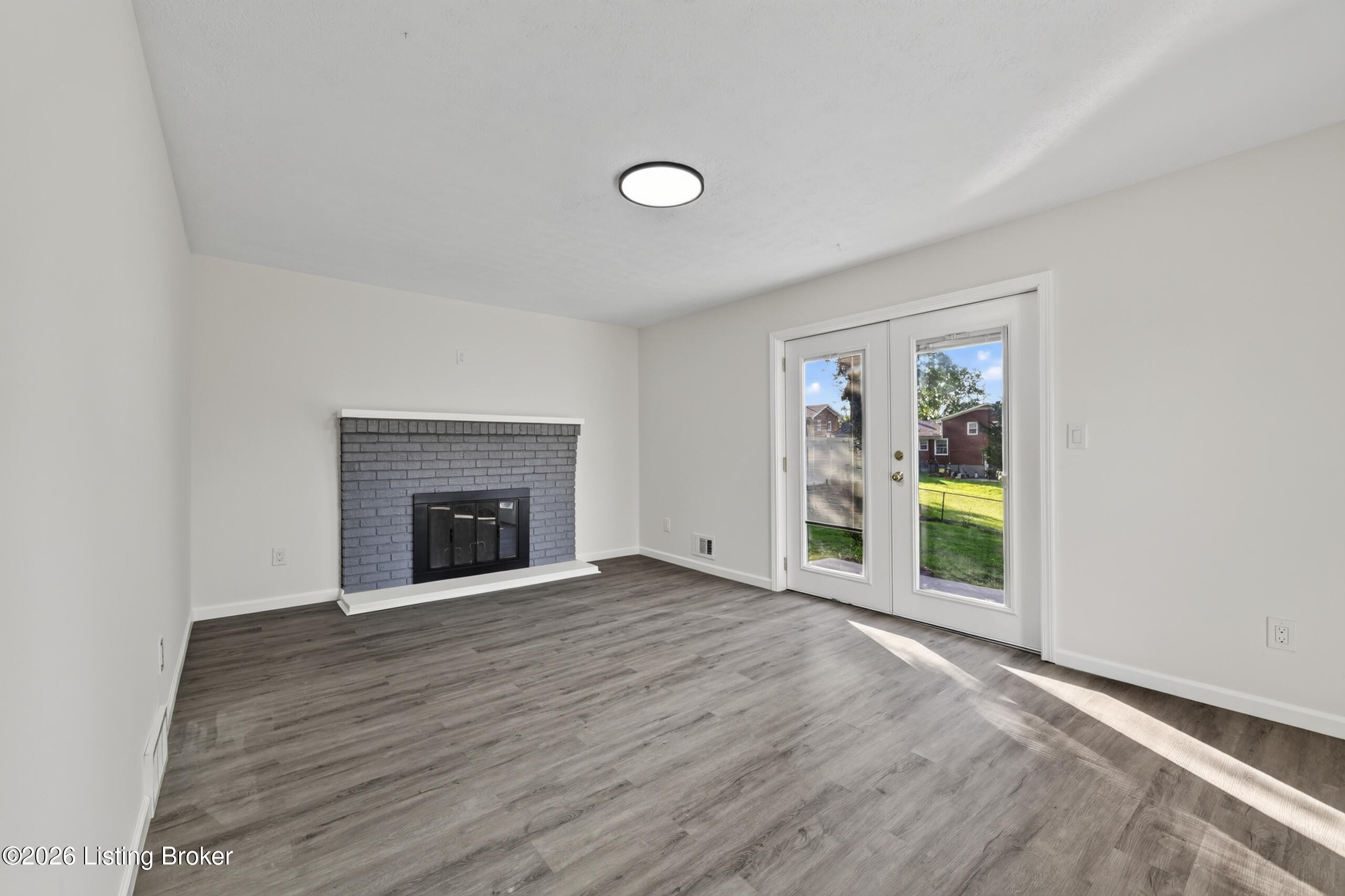 1423 Hobart Dr