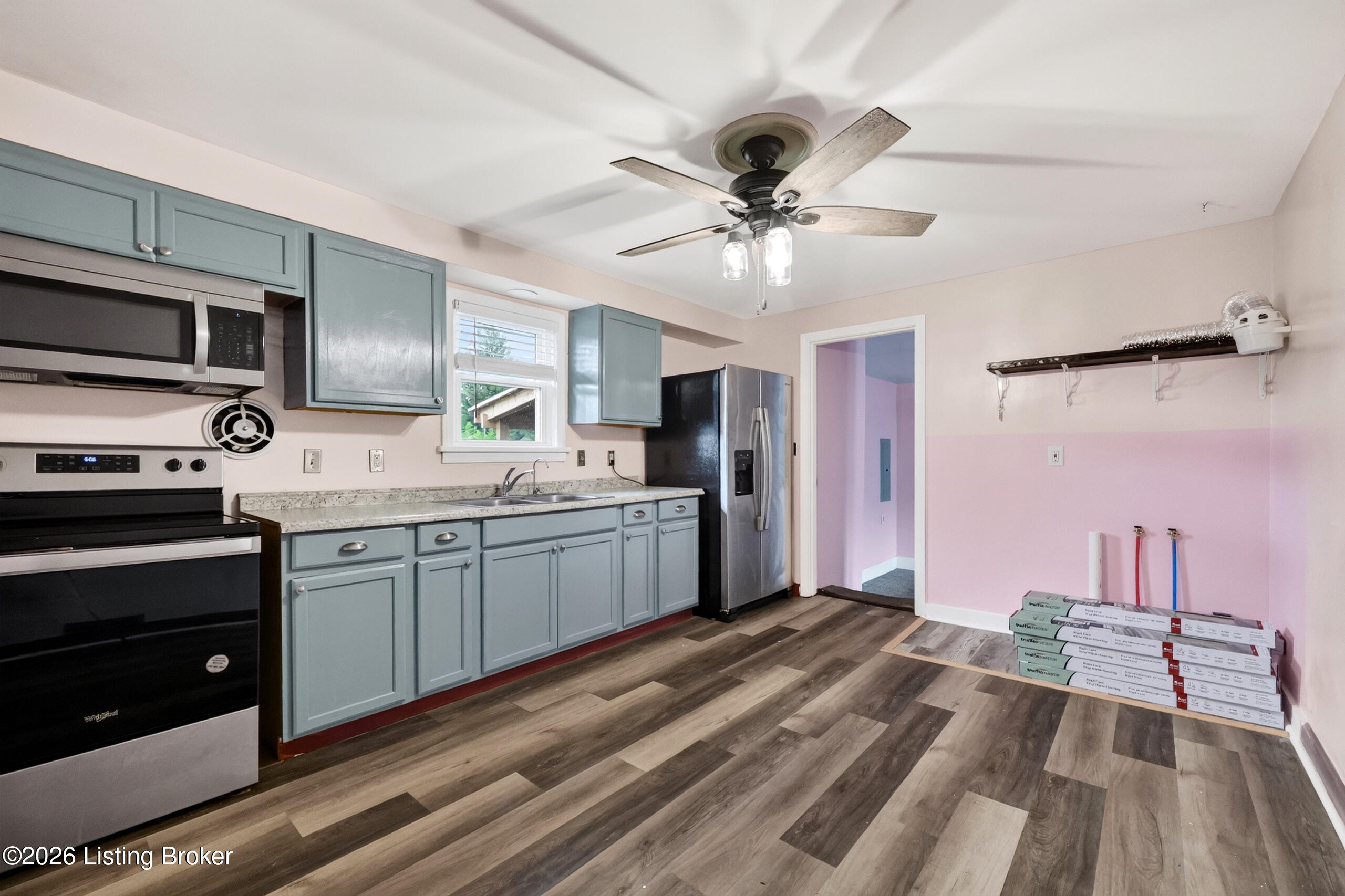 7484 Greenwood Manor Rd