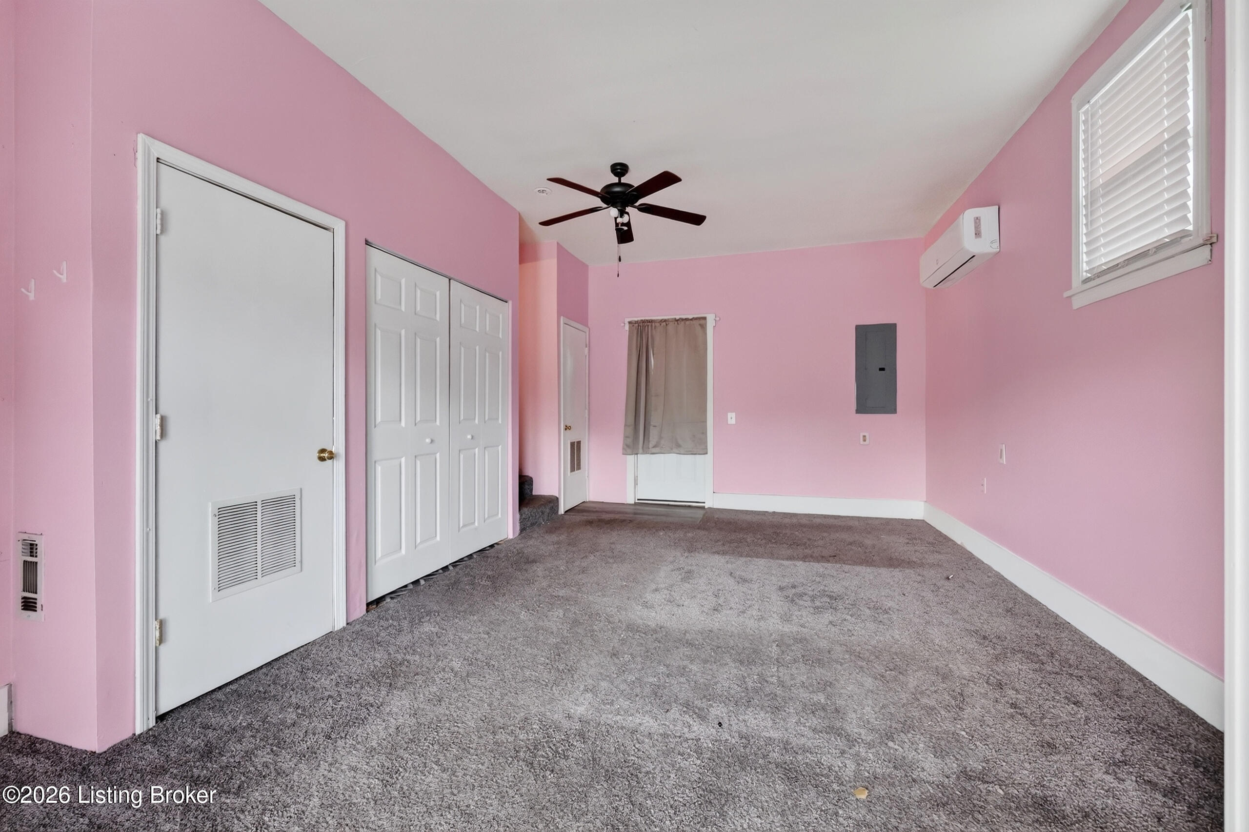7484 Greenwood Manor Rd