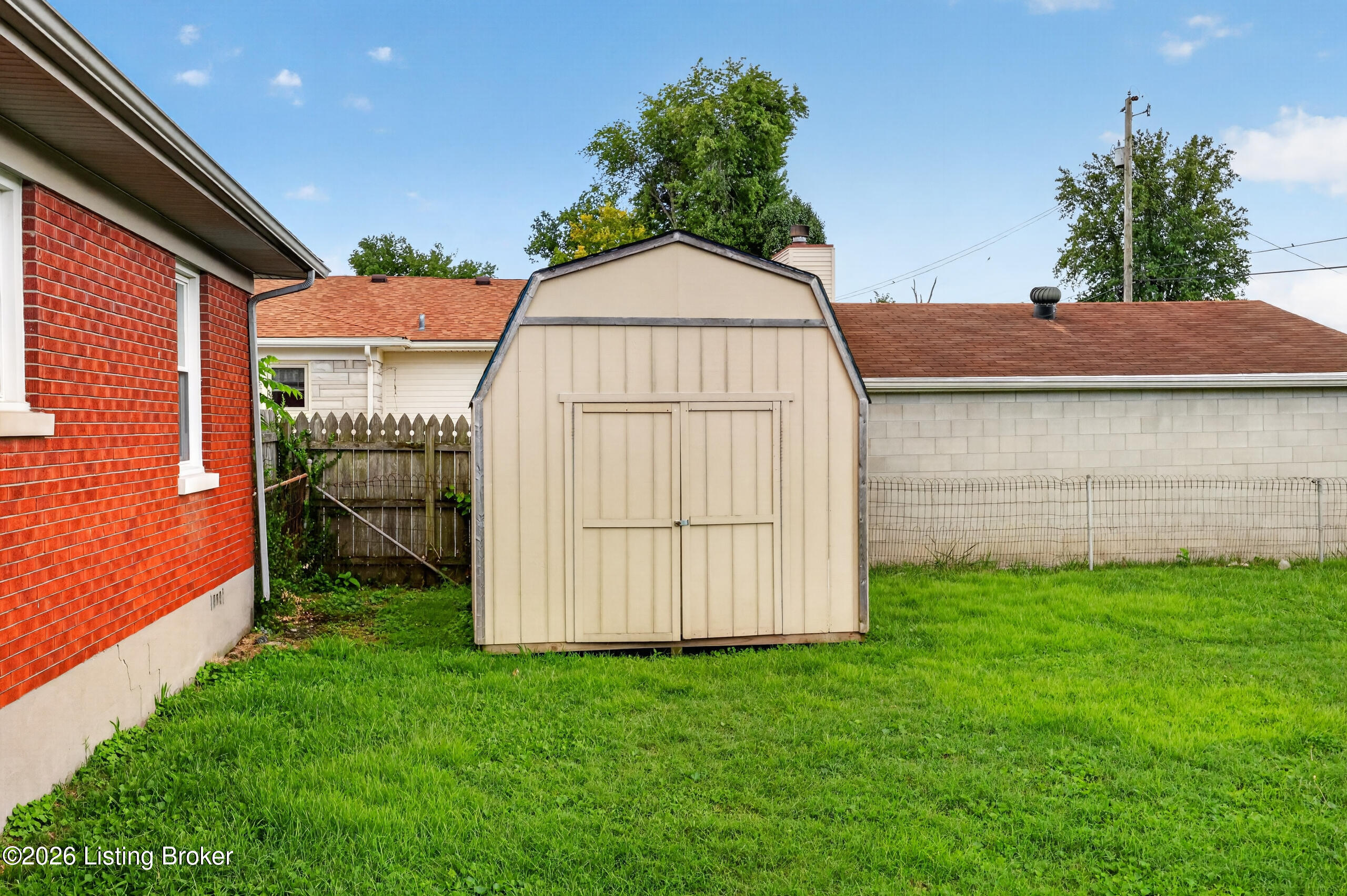 7484 Greenwood Manor Rd