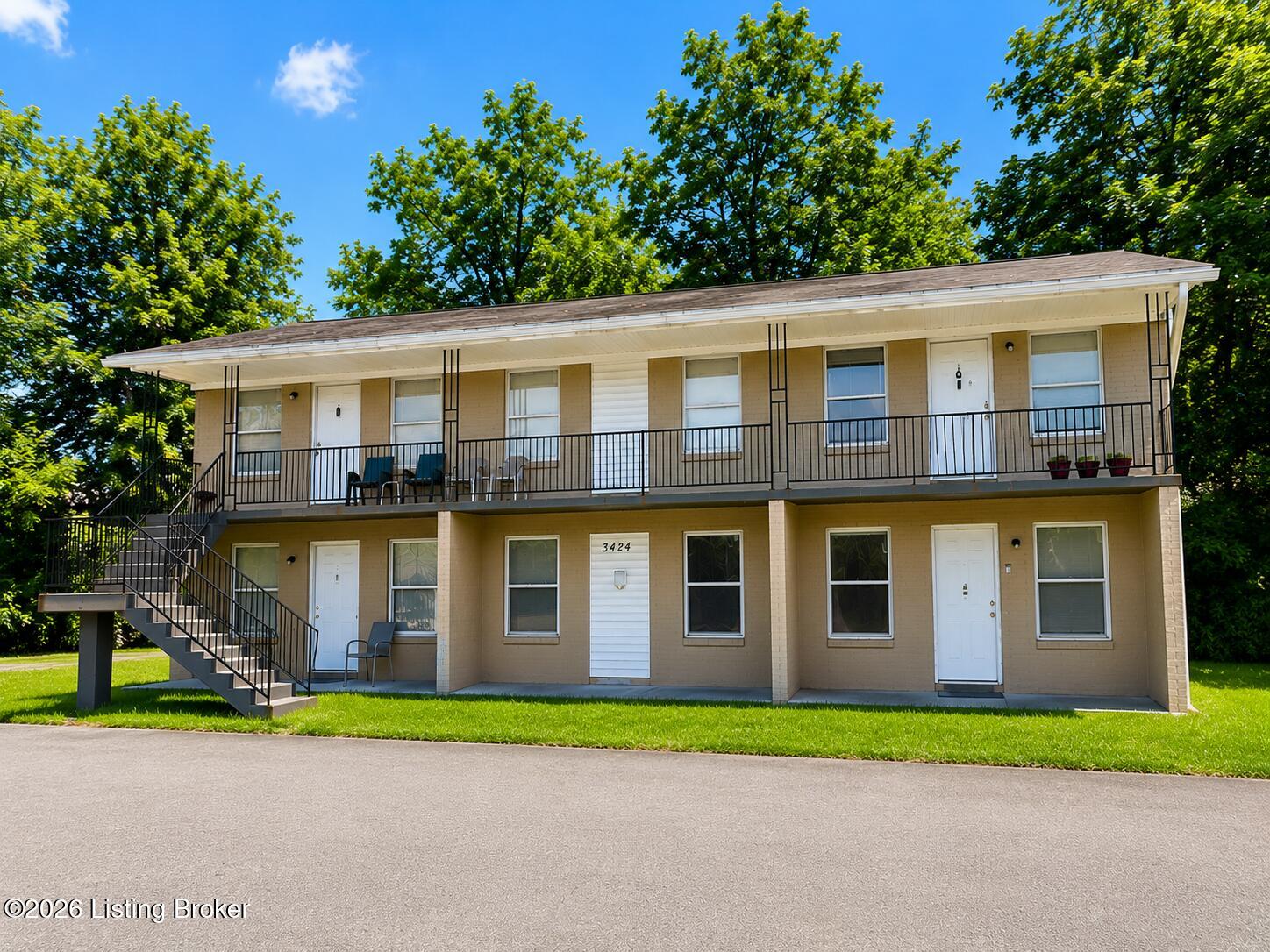 3424 Shagbark Rd