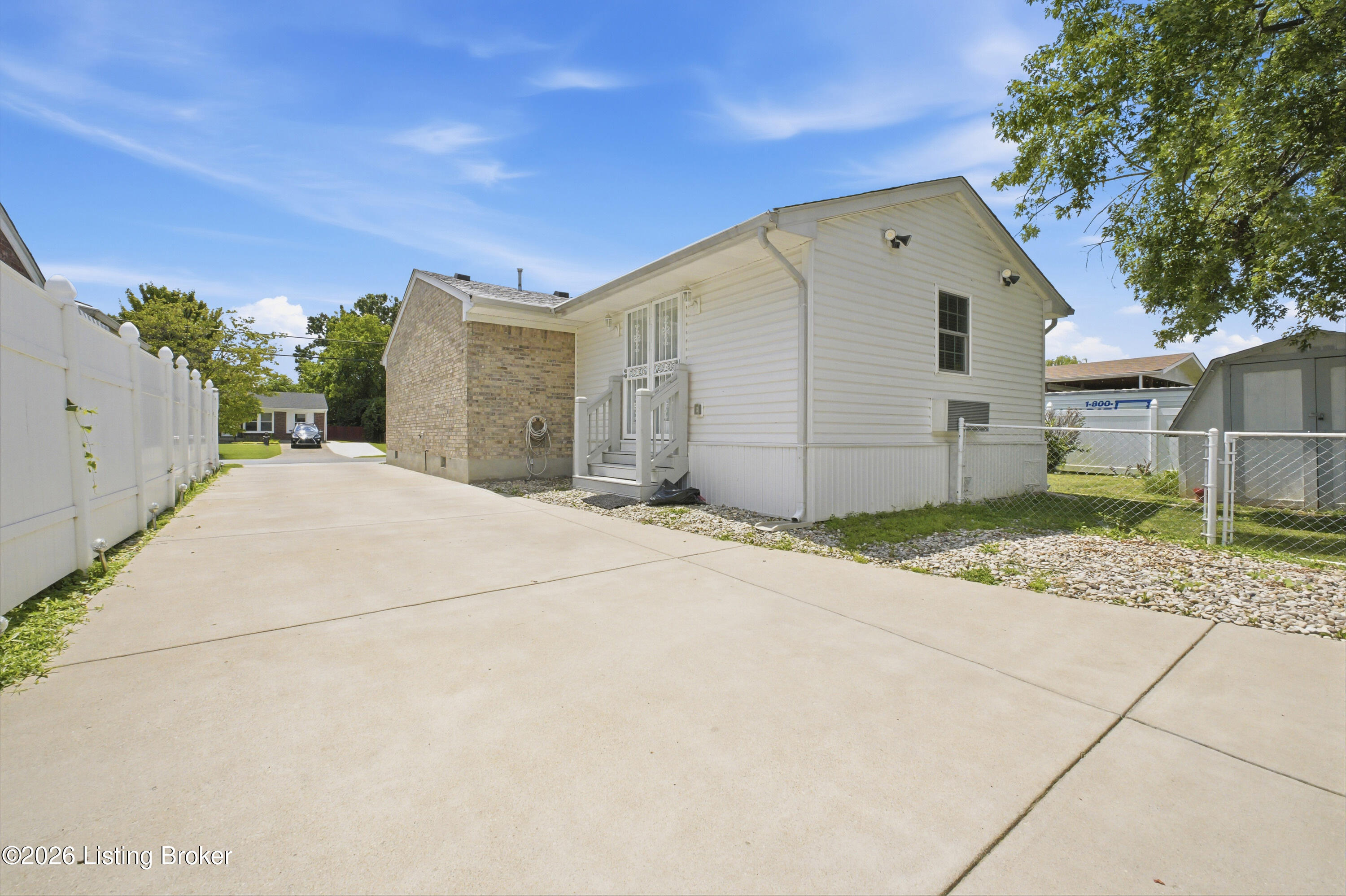 4815 Glenna Way