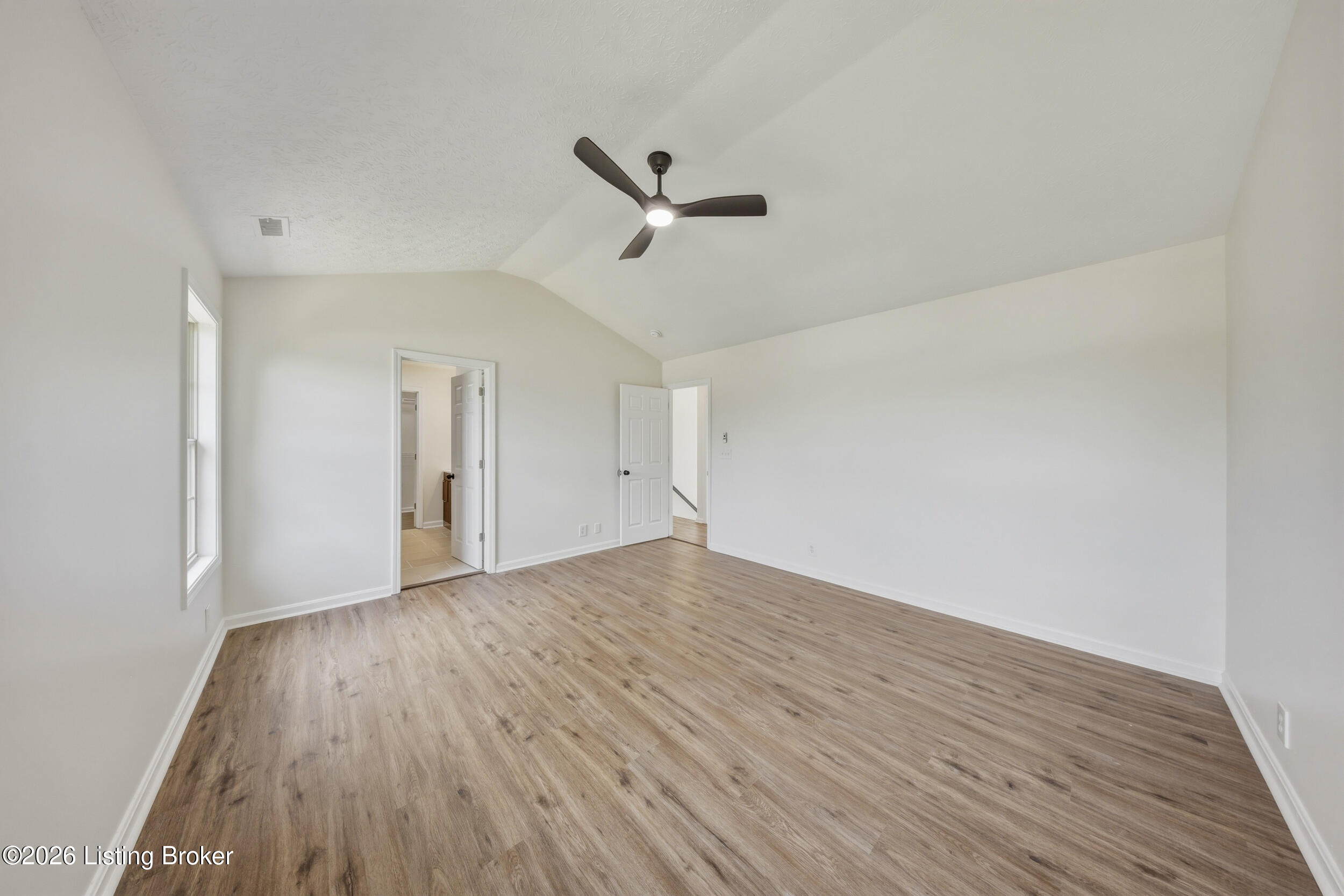 203 Taos Trail