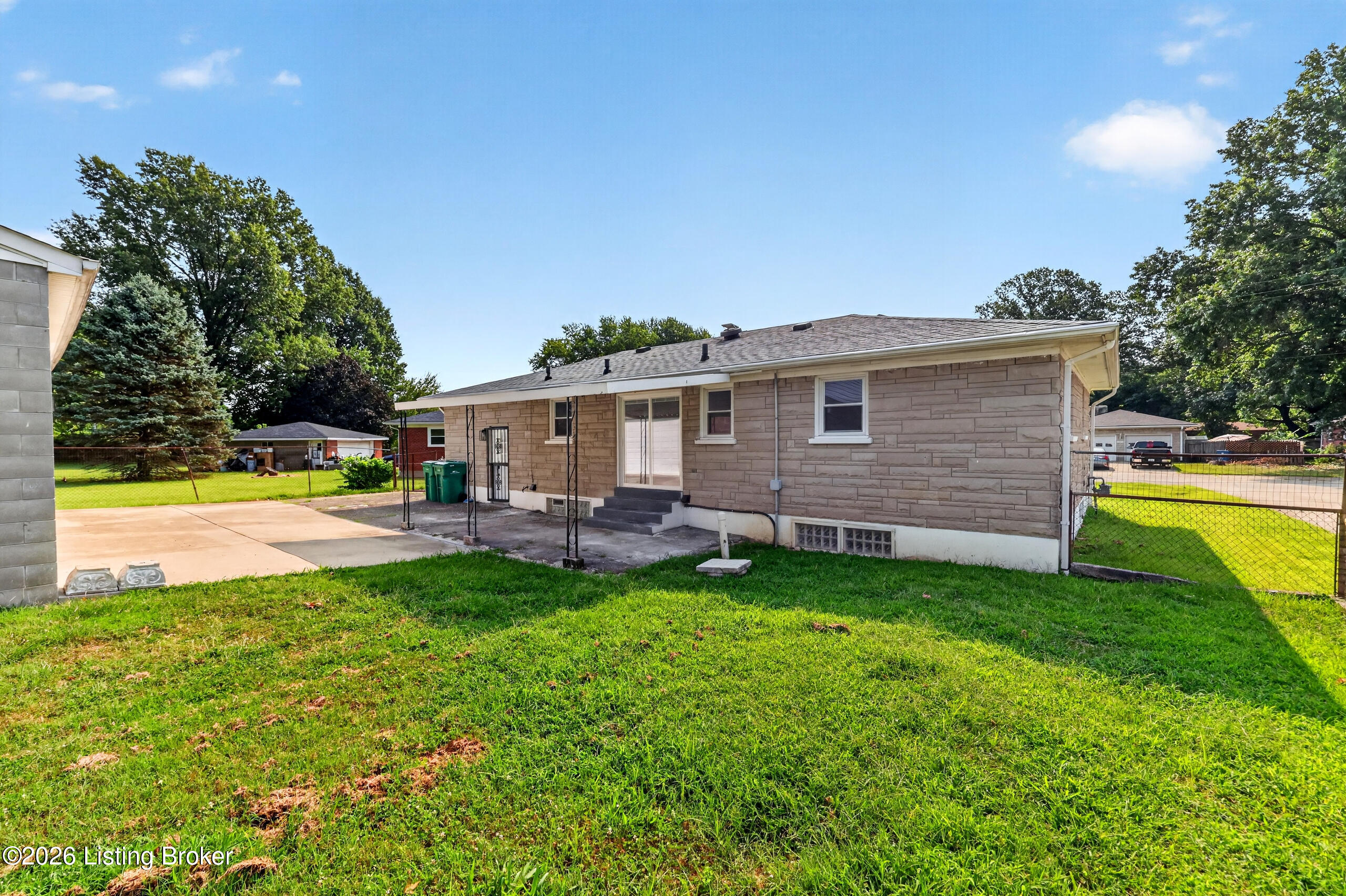 3009 Teakwood Cir