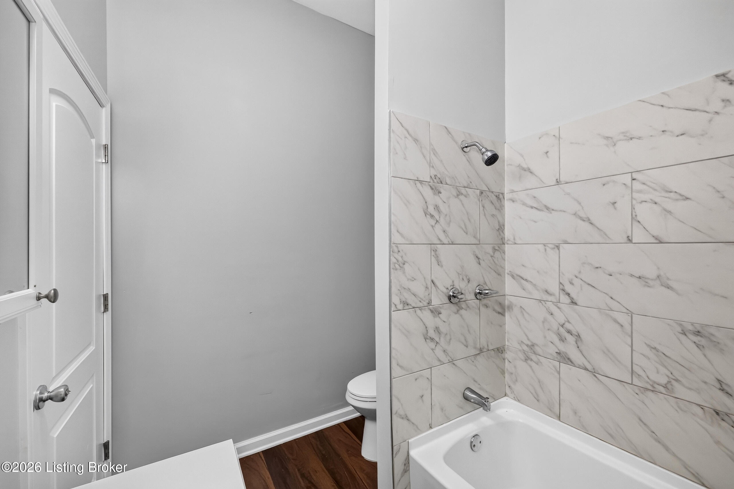 3009 Teakwood Cir
