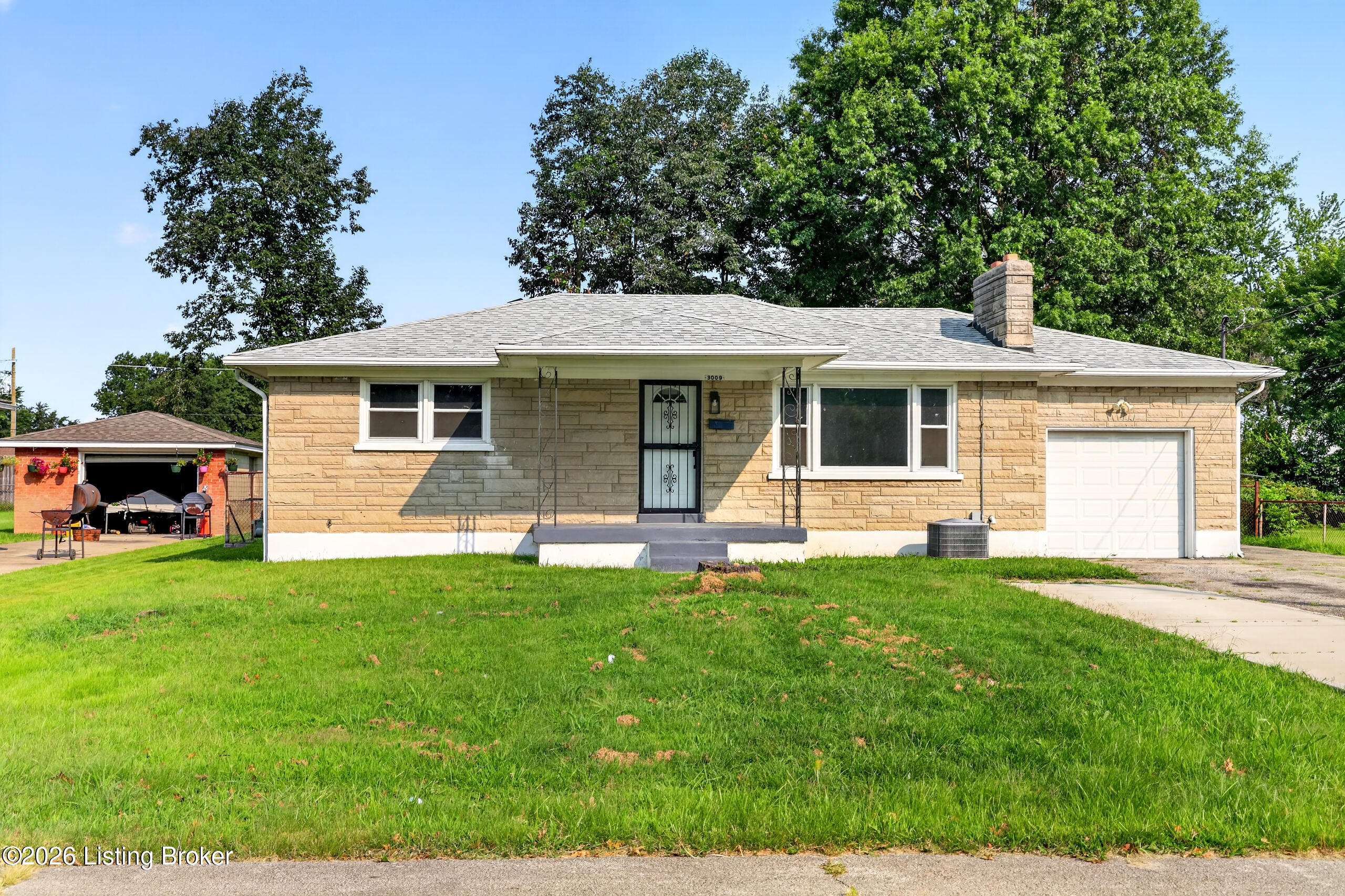 3009 Teakwood Cir