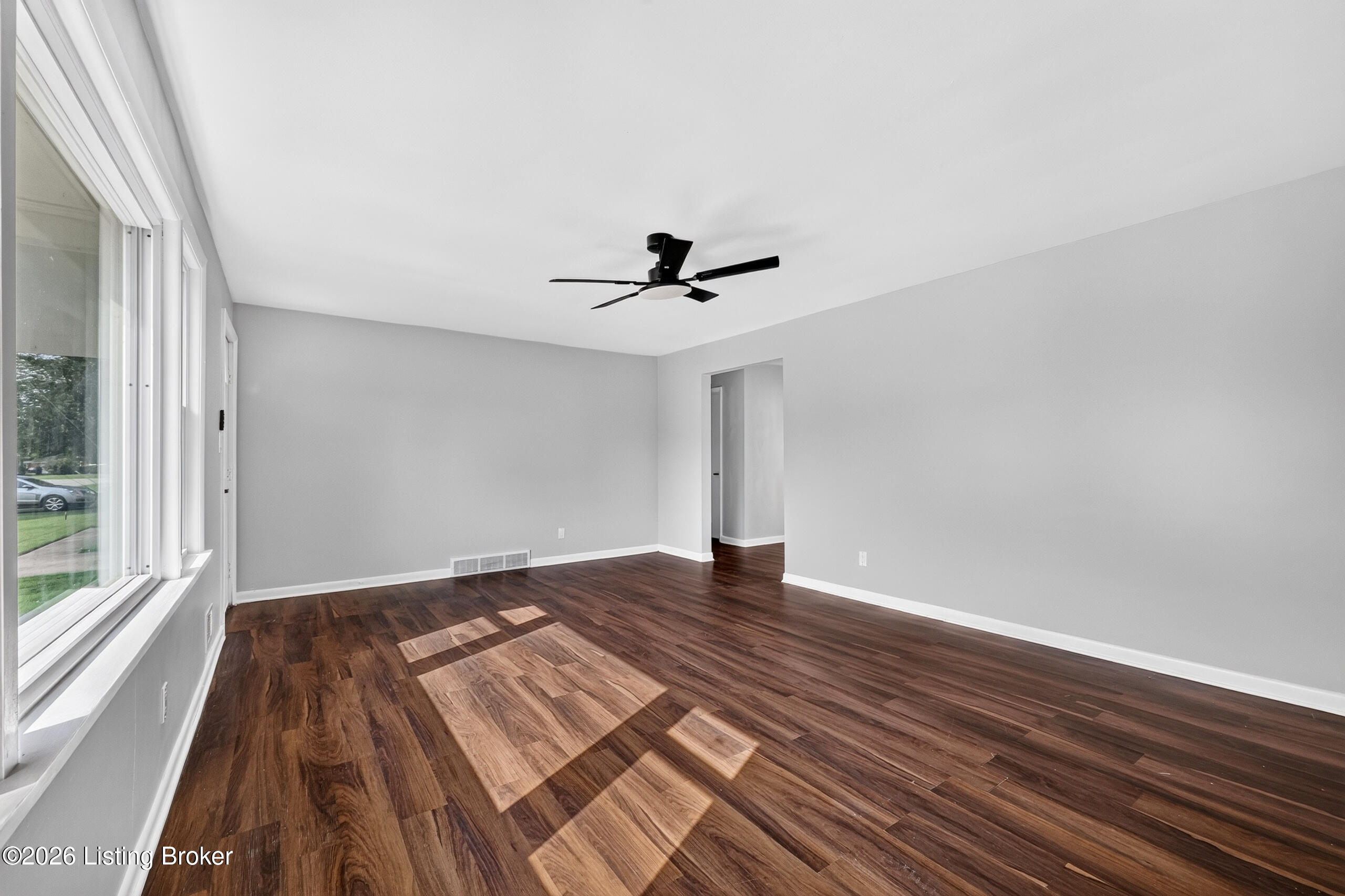 3009 Teakwood Cir