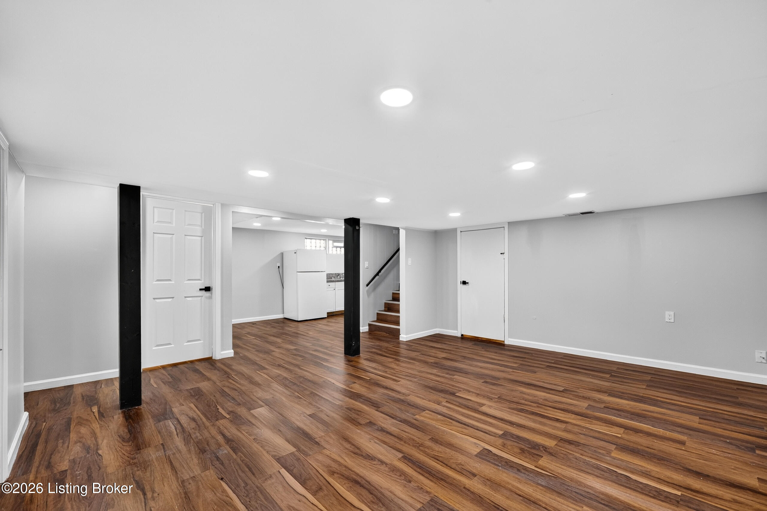3009 Teakwood Cir