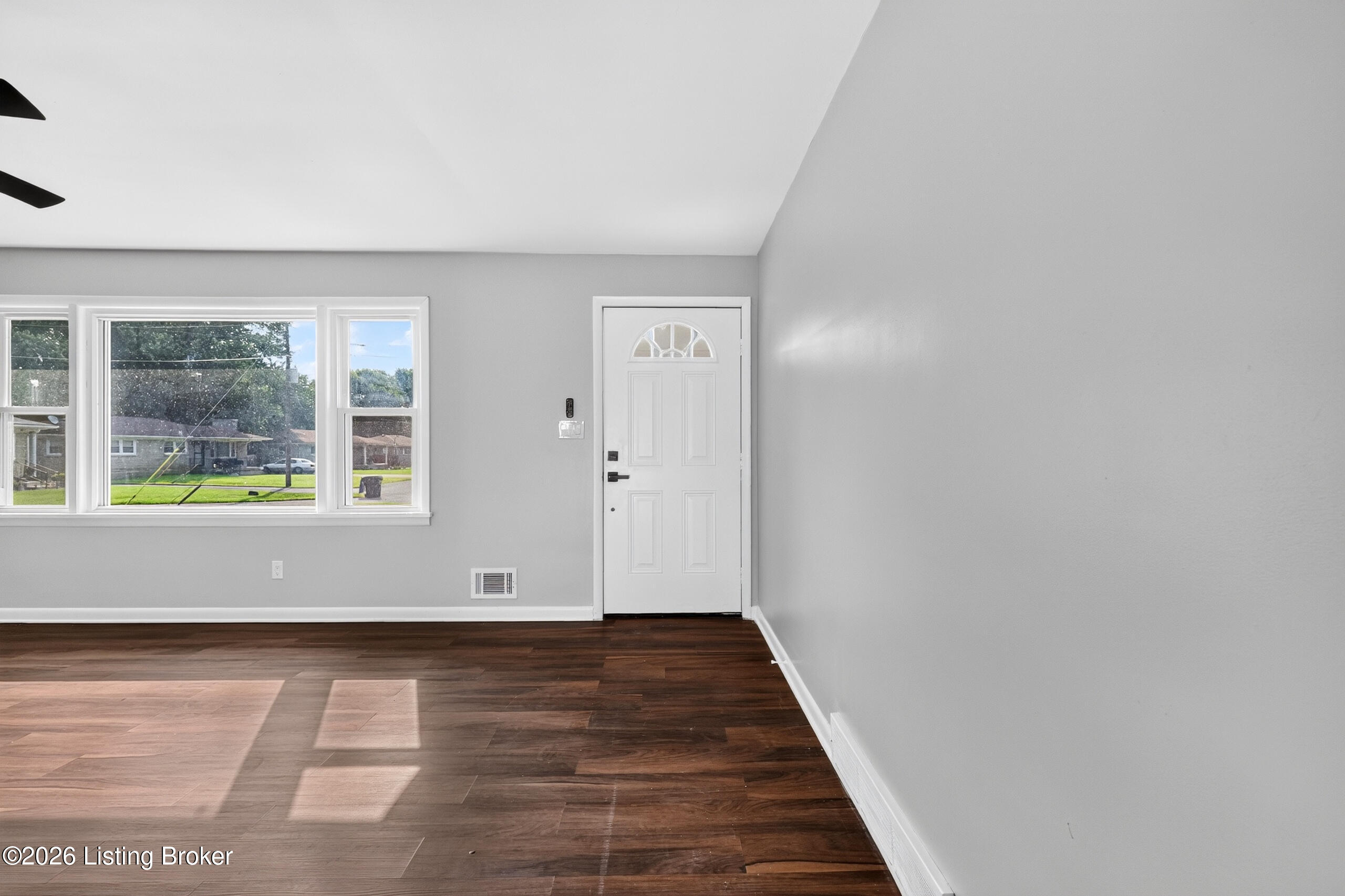 3009 Teakwood Cir
