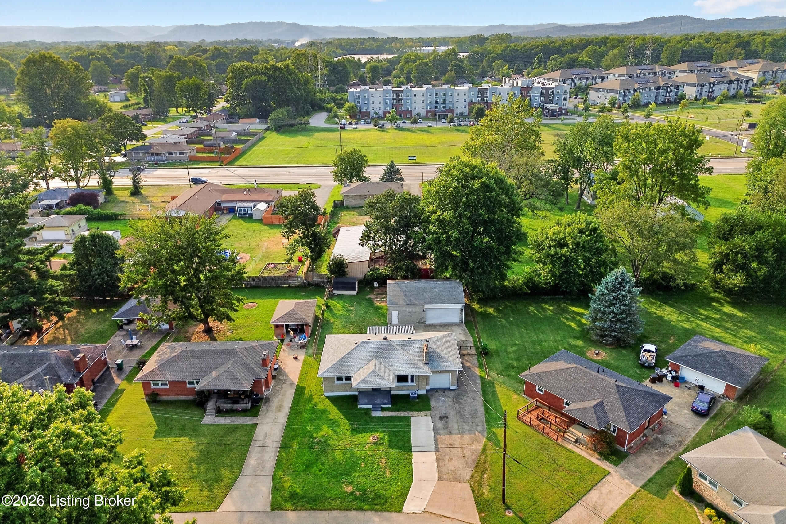 3009 Teakwood Cir