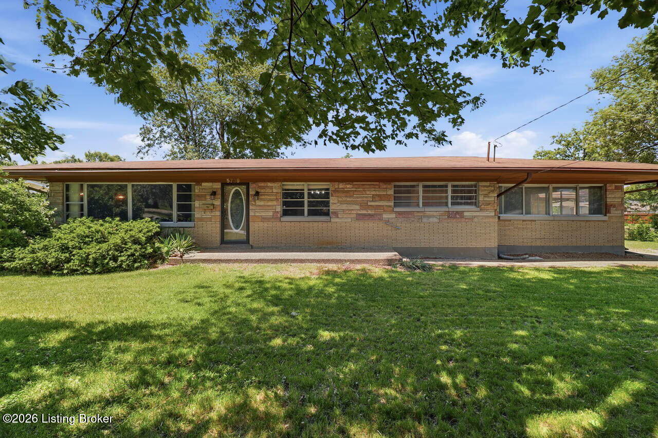 5739 Dorinda Dr