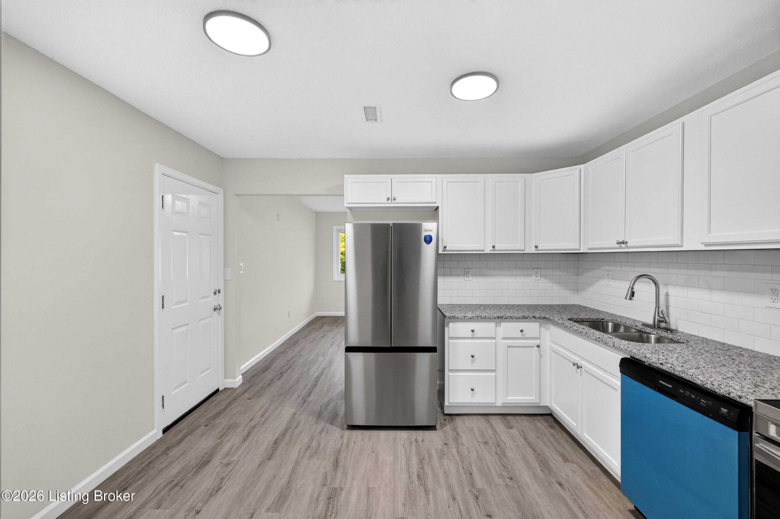 9817 Saturn Dr