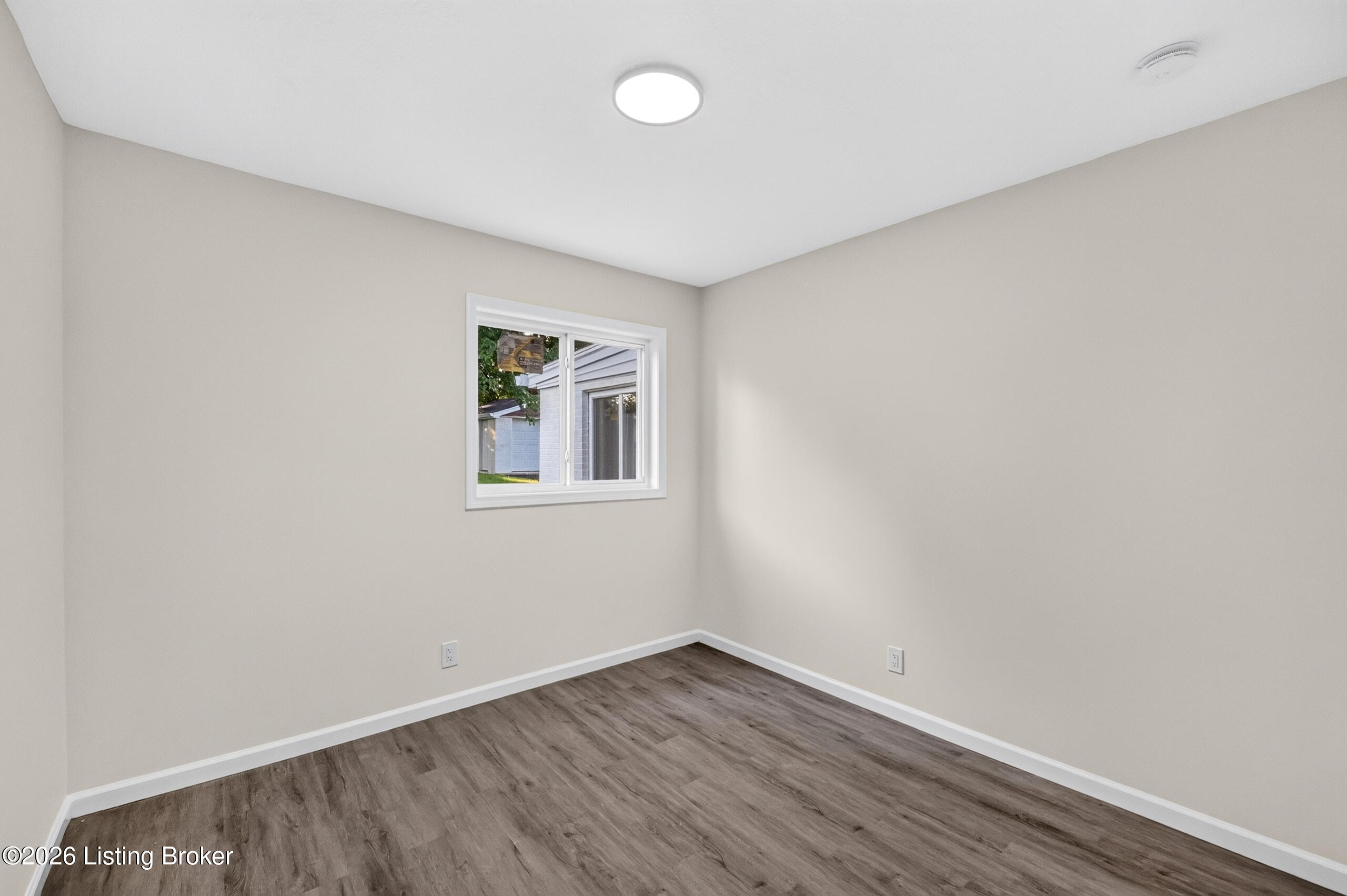 9817 Saturn Dr